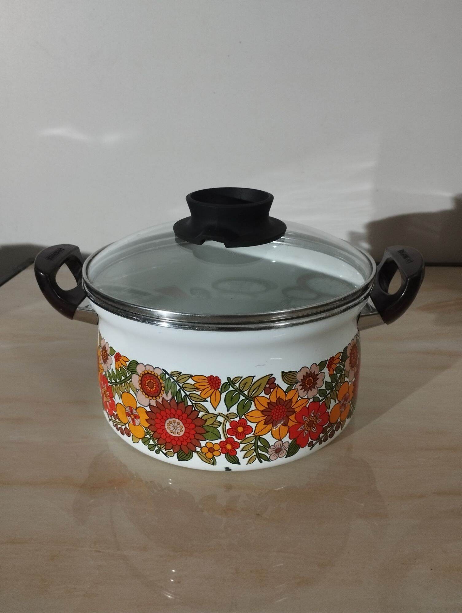 Nồi tráng men zojirushi, hàng si nhật bãi đã qua sử dụng