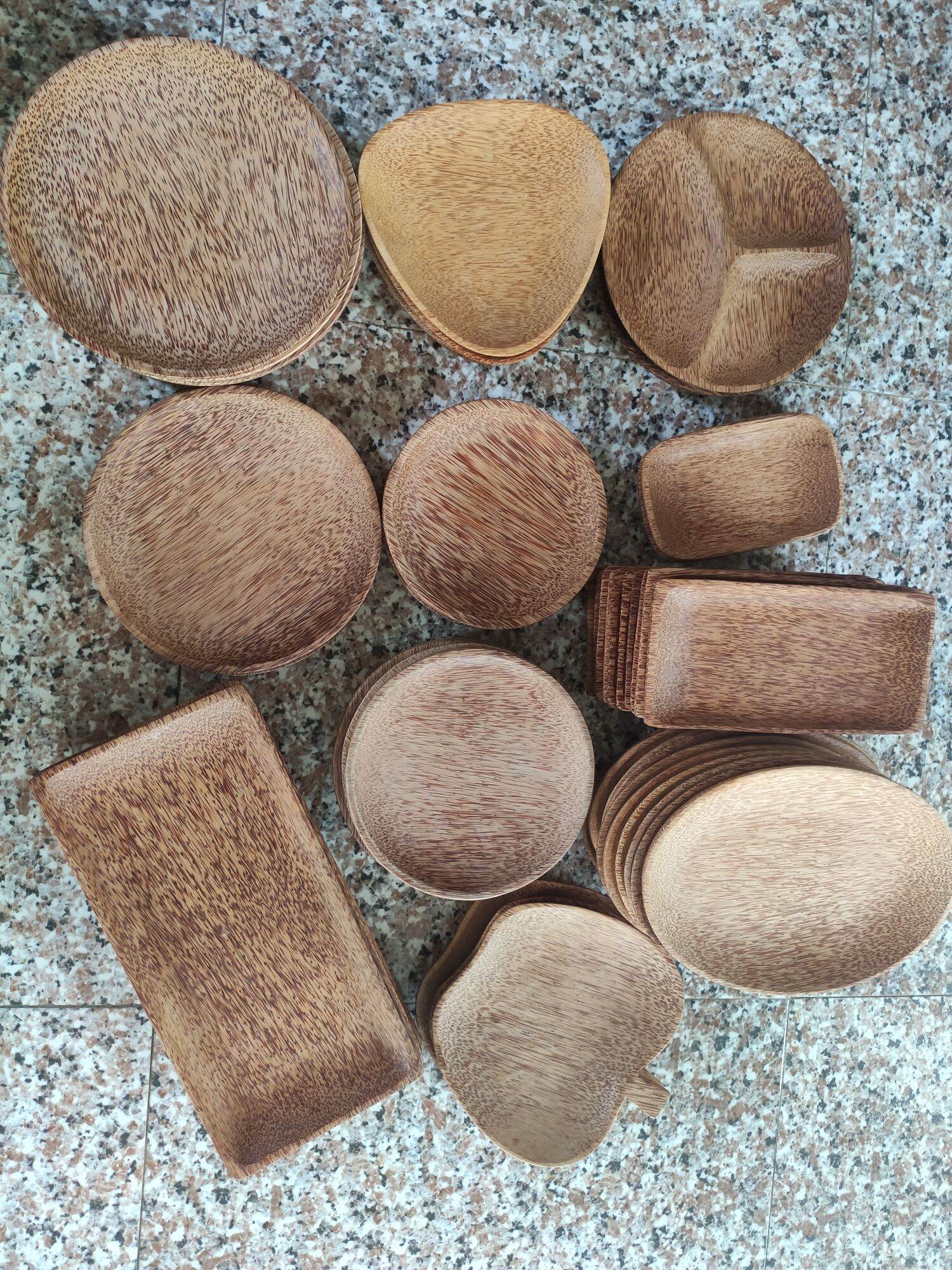 Dĩa gỗ dừa - coconut plate