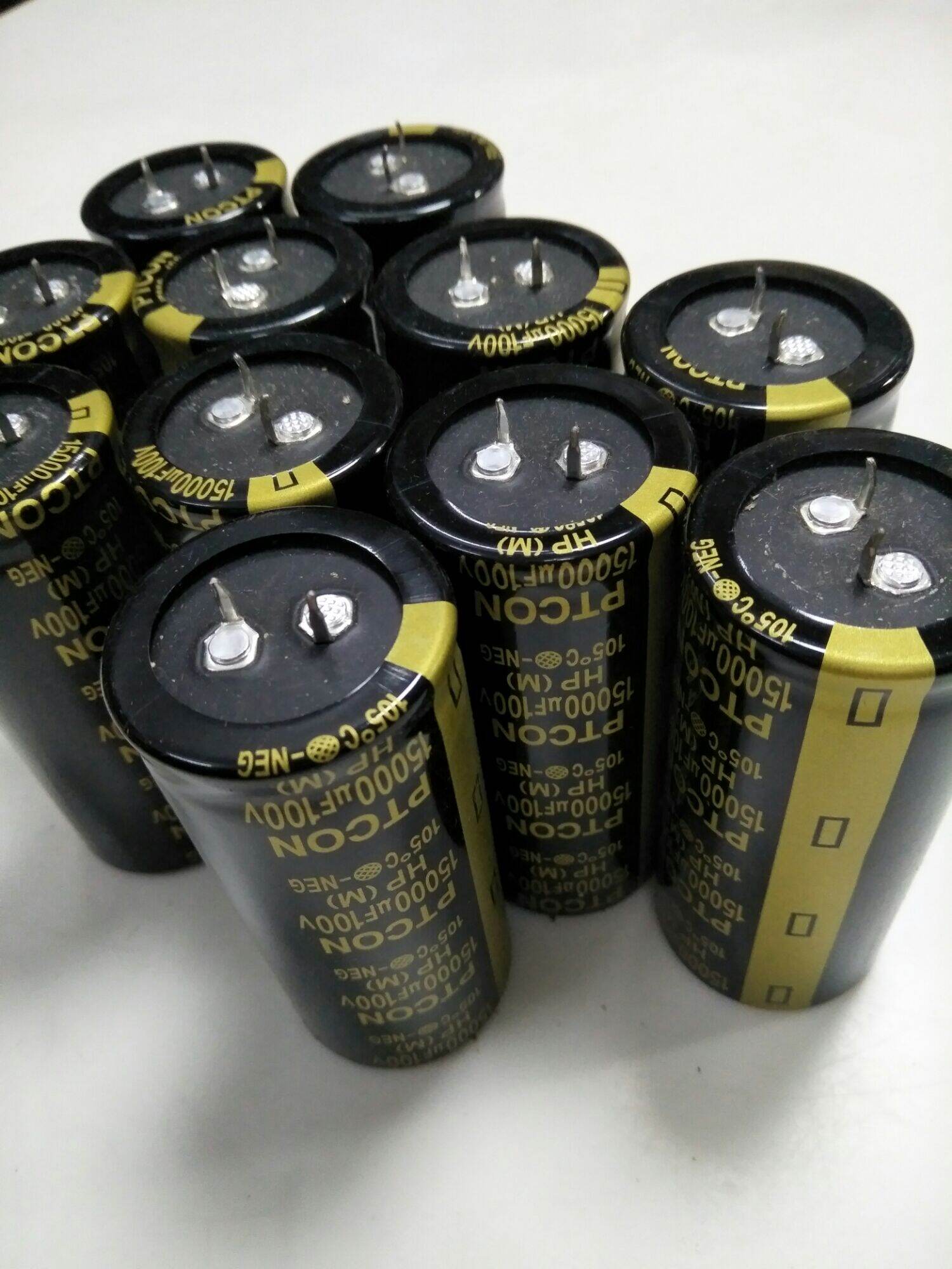 Tụ 100v-15000u