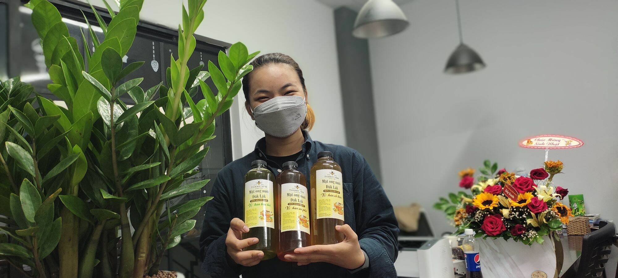 Mật ong nuôi Bạc Hà Đăk Lăk