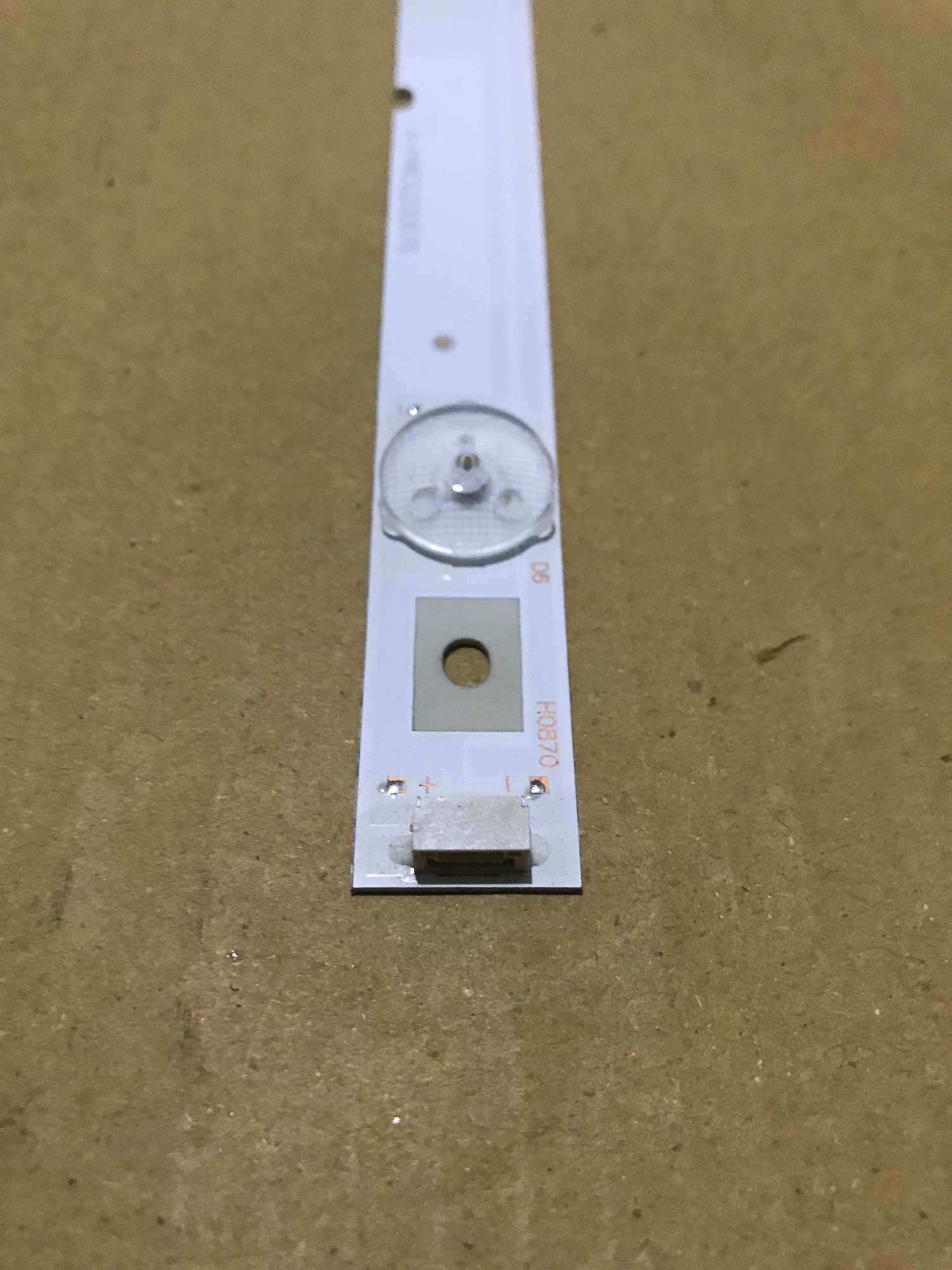Led Sharp 32LE