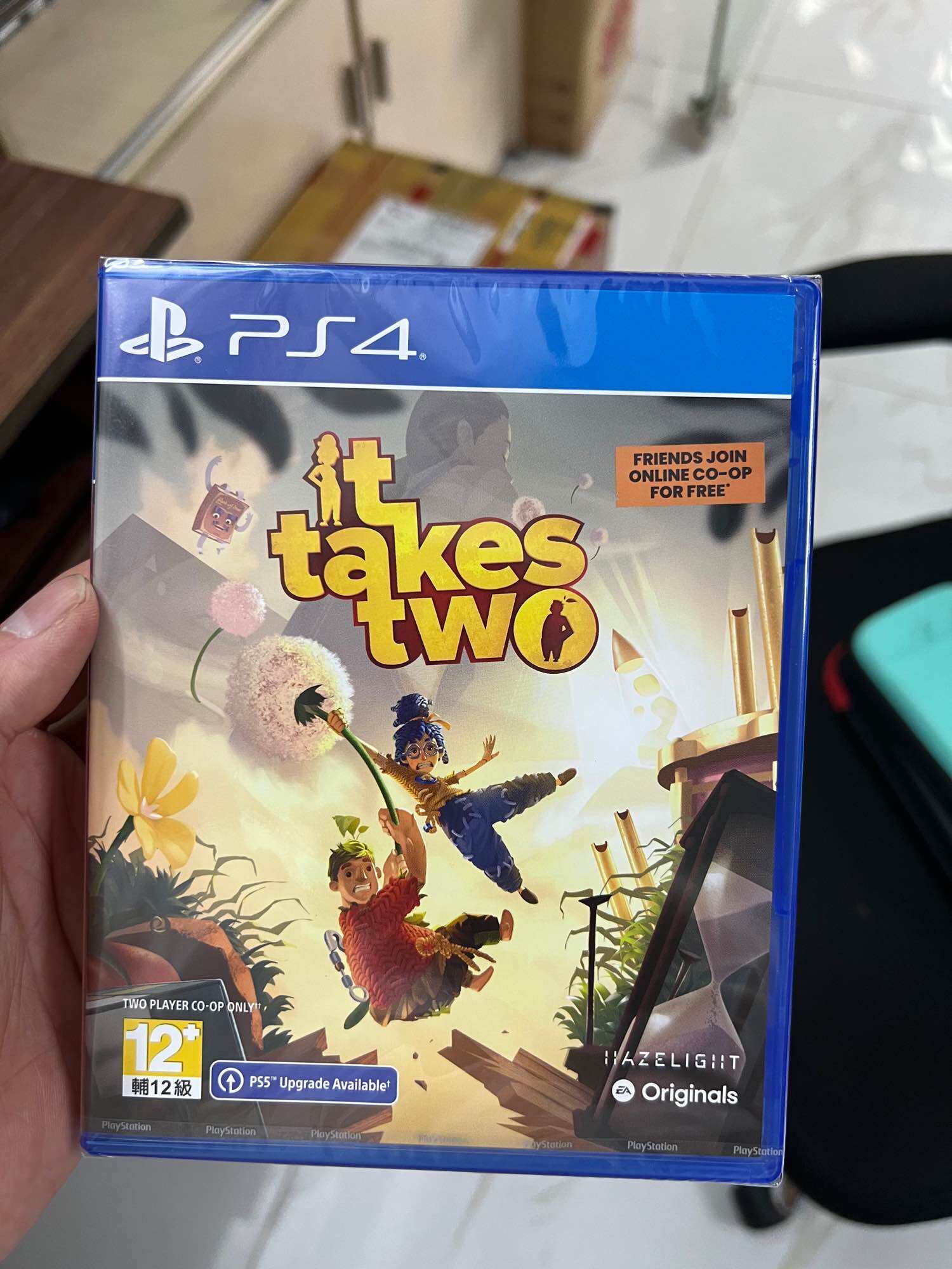 Đĩa chơi game PS4: It Takes Two