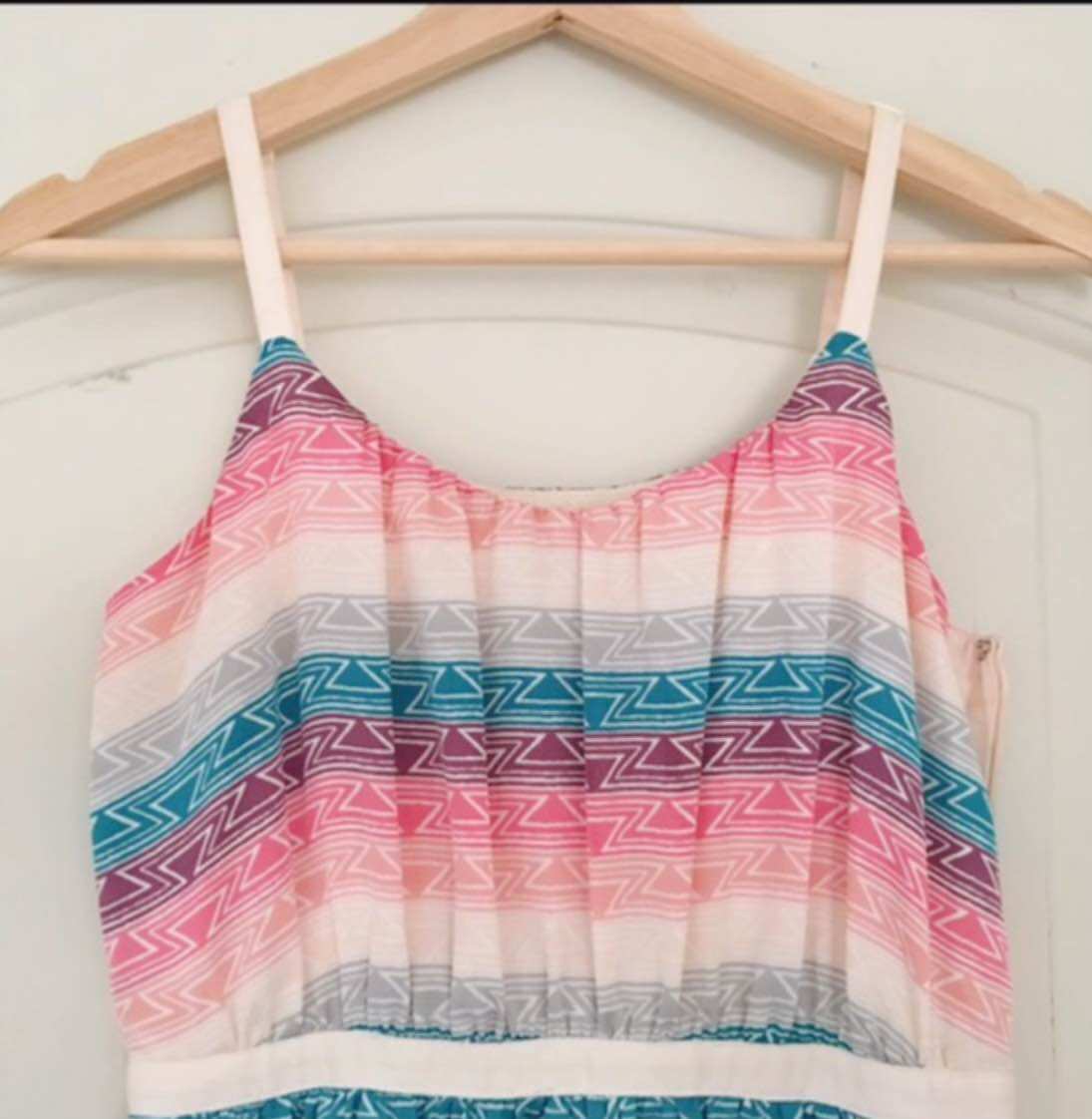 Đầm Maxi Lụa Hoạ Tiết
