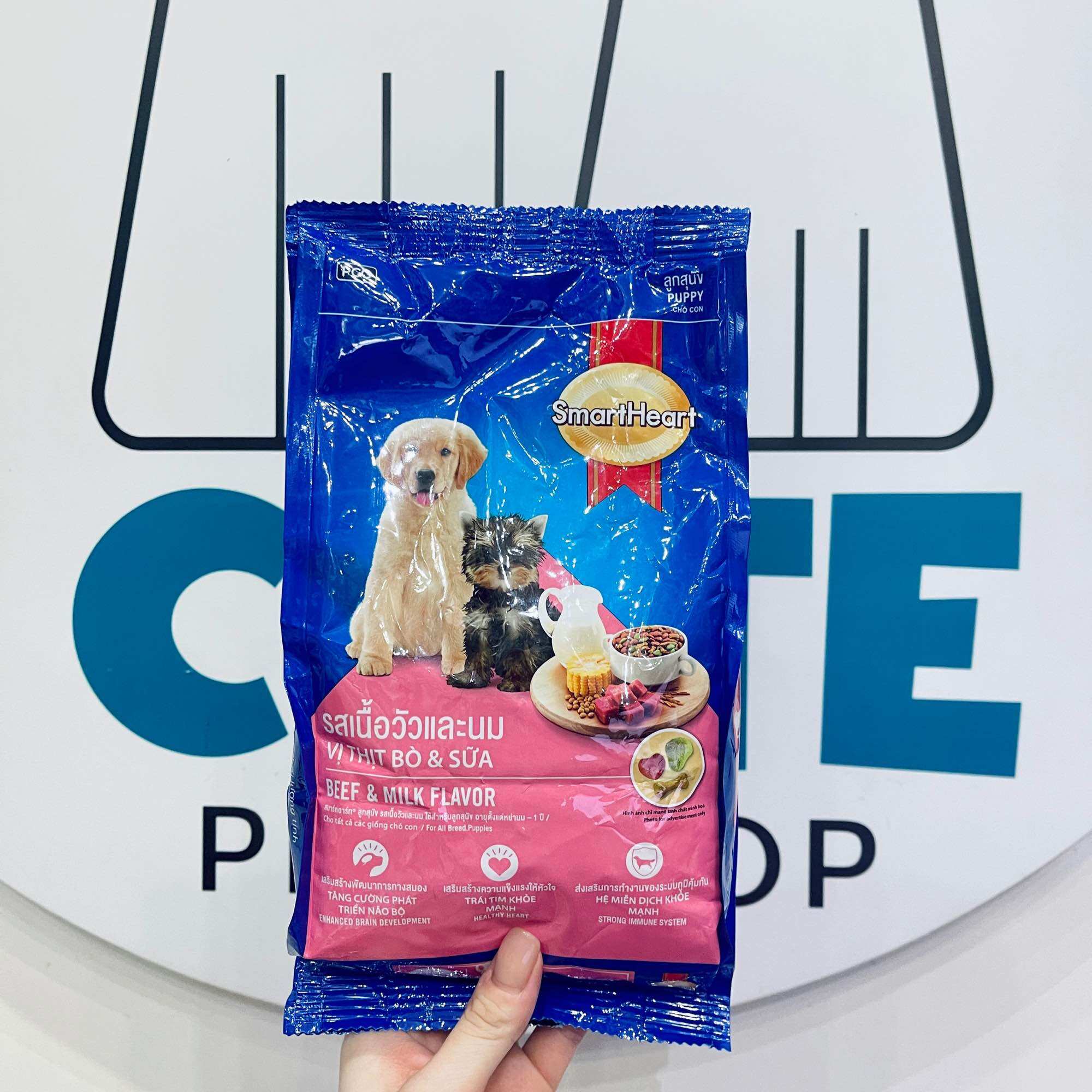 Thức ăn cho chó con hạt khô smartheart vị thịt bò & sữa 400gram