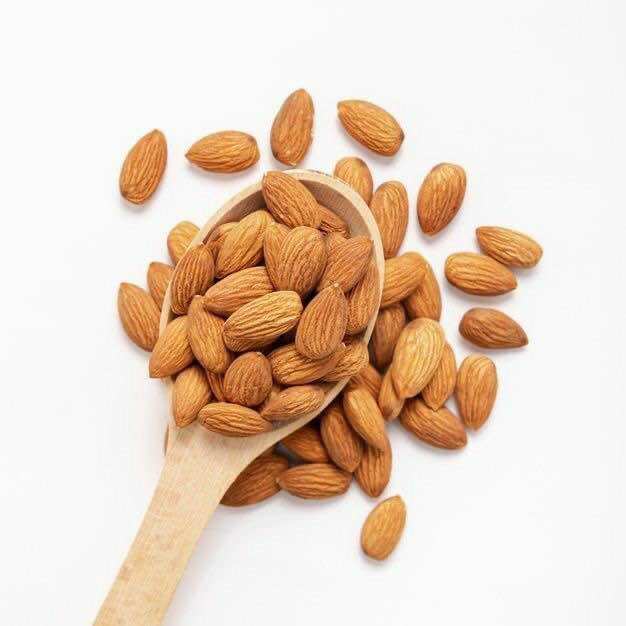 Hạnh Nhân Hữu Cơ Chưa Rang BIONUTS 200G - Giàu Protein, tốt cho tim mạch, đẹp da, giữ dáng,..