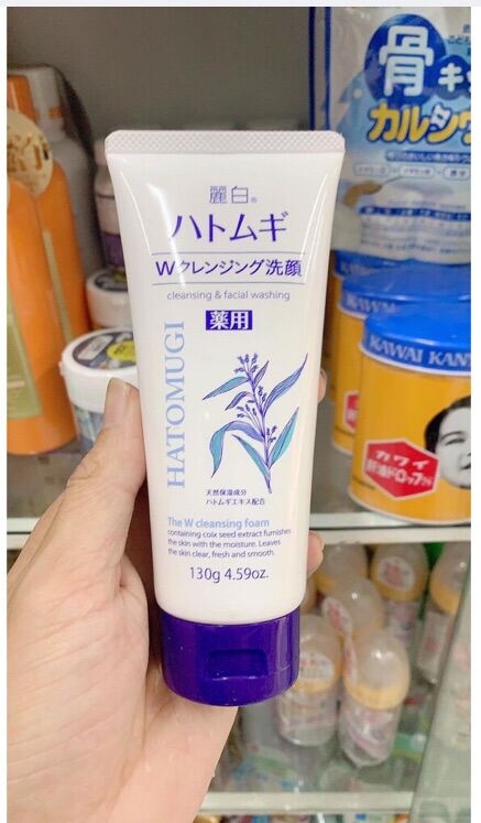 Sữa rửa mặt ý dĩ Hatomugi Naturie 130g của Nhật Bản