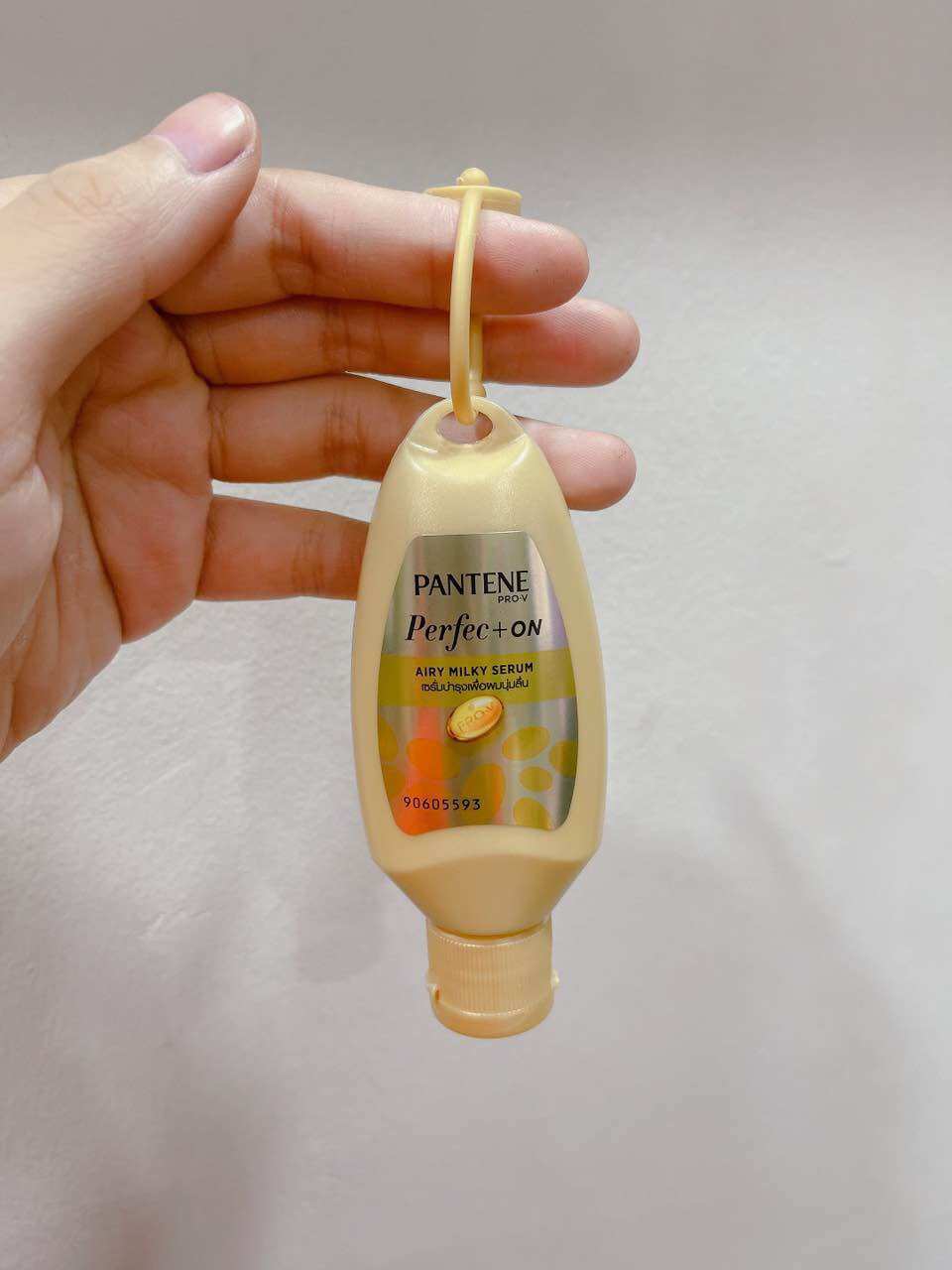 Serum dưỡng tóc pantene pro v thái lan