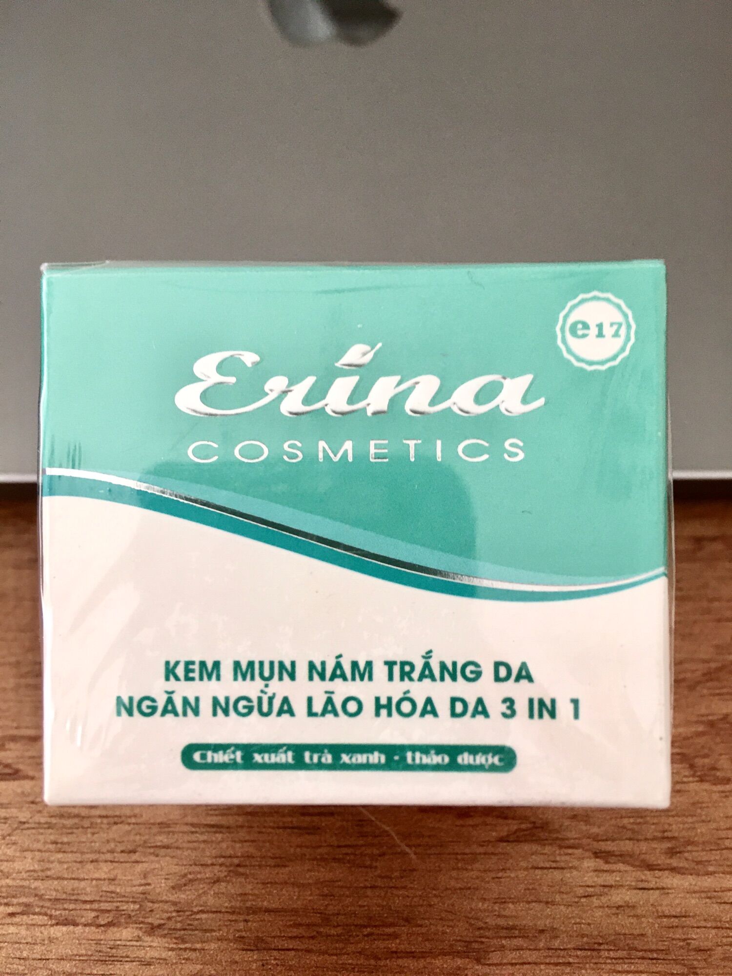 Kem erina mụn nám trắng da ngăn ngừa lão hoá da 3in1