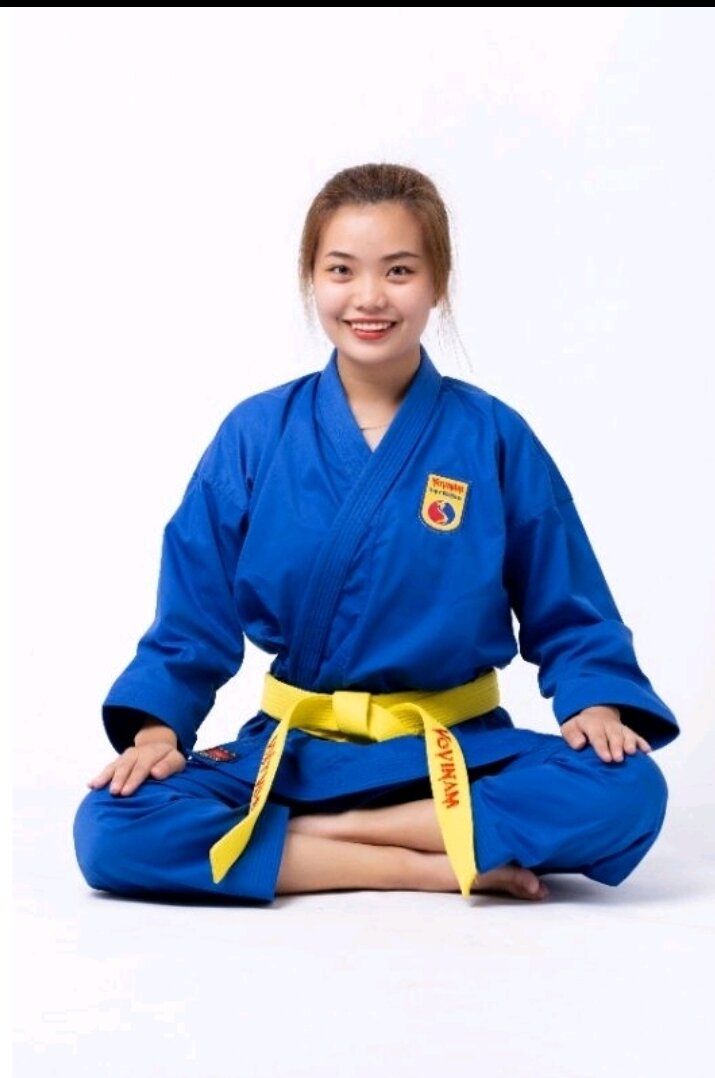 BỘ VÕ PHỤC VOVINAM KÈM THEO ĐAI