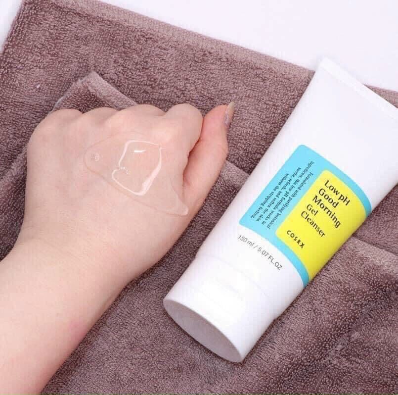 Sữa rửa mặt Cosrx low goodmorning gel cleanser 150ml