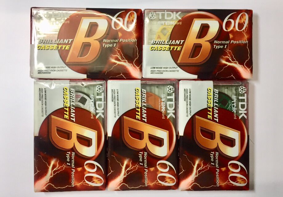 Băng cassette REEL nhựa (5 cái 5 màu NEW)