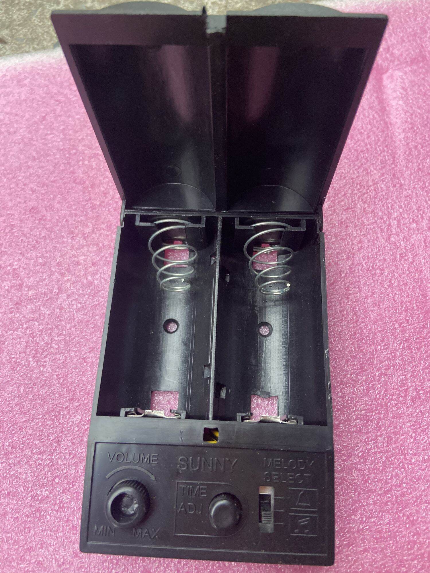 hộp pin đồng hồ hang quốc