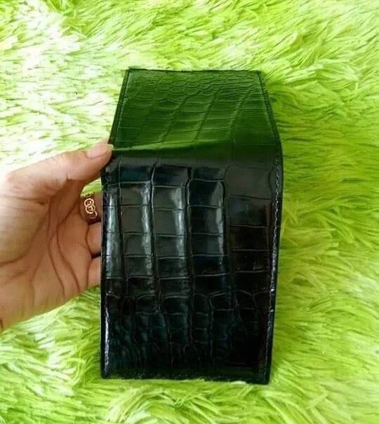 Ví da cá sấu 350k (đủ màu, đủ mẫu)