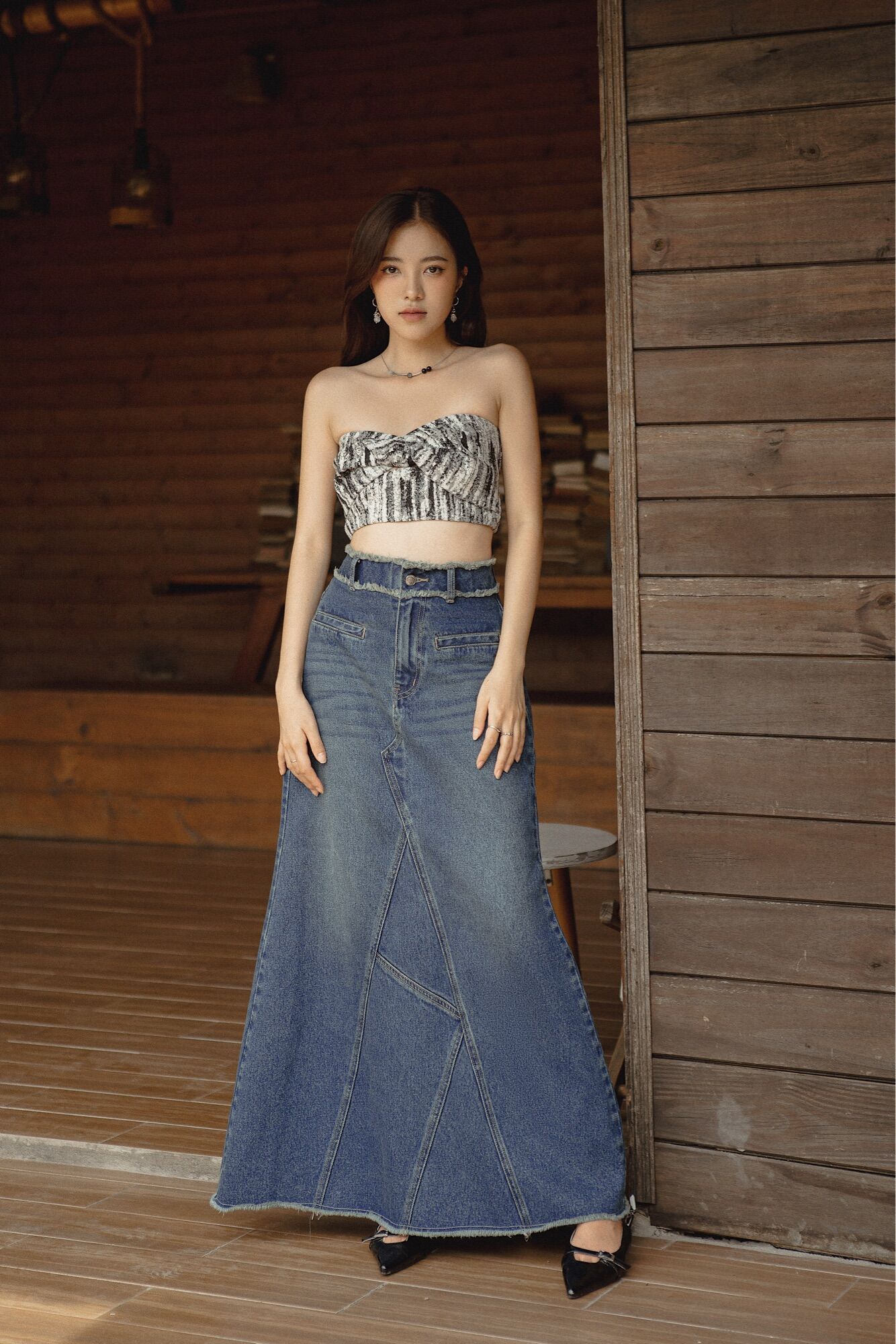 INTO.EIGHT | Chân váy jeans dài INTO.EIGHT thiết kế dáng đuôi cá (Siren Skirt)