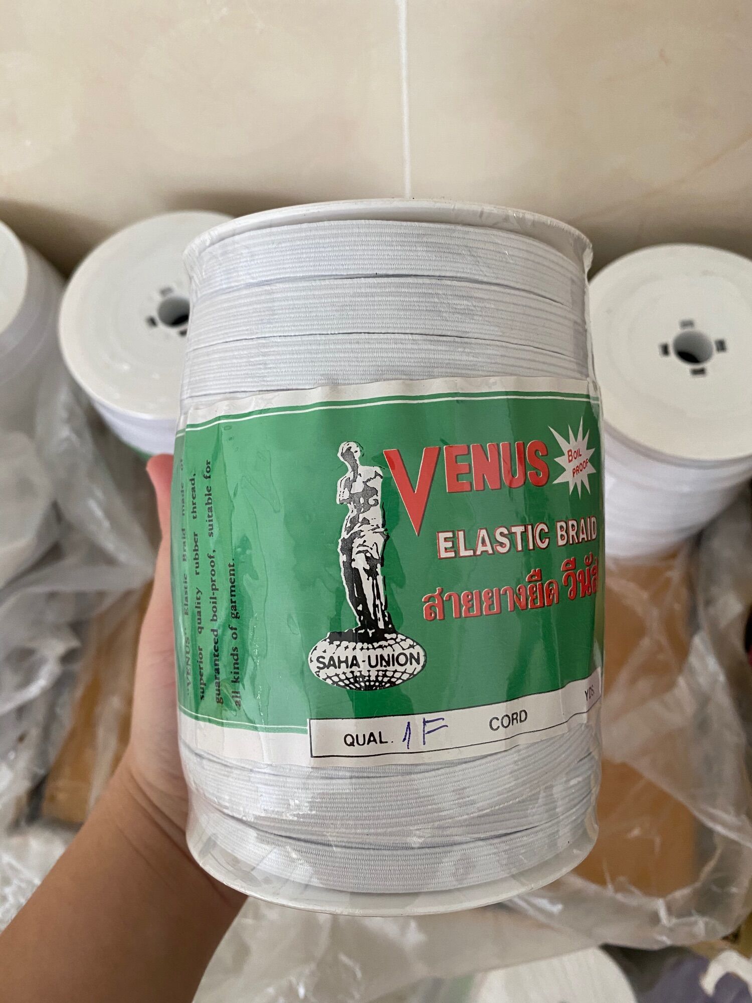[HCM]Thun Venus bản 1cm màu trắng và đen cuộn dài 100m