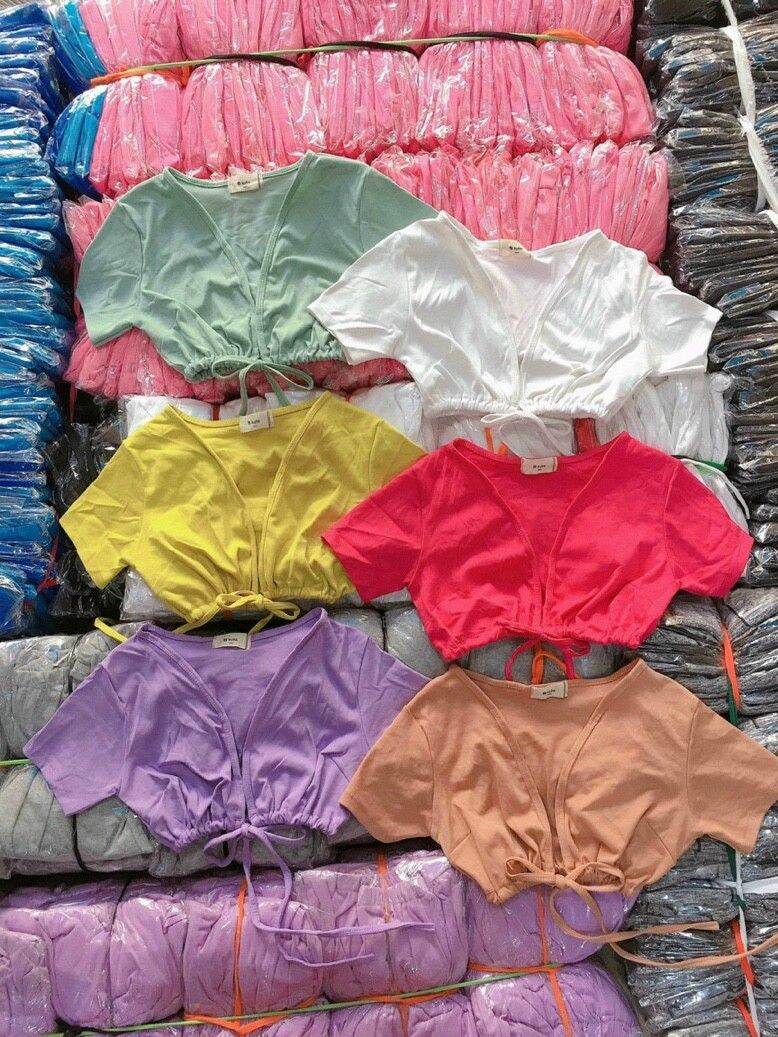Áo thun croptop cột dây eo hở ngực form 45kg