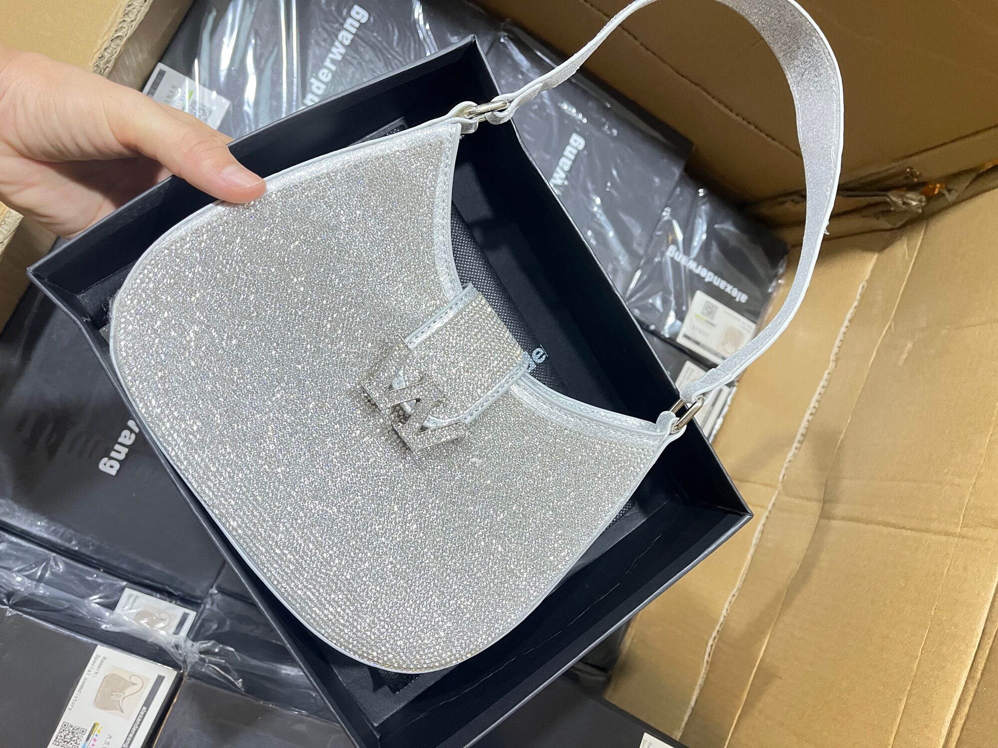 Túi Wang Đá Bling Lấp Lánh Fullbox qccc