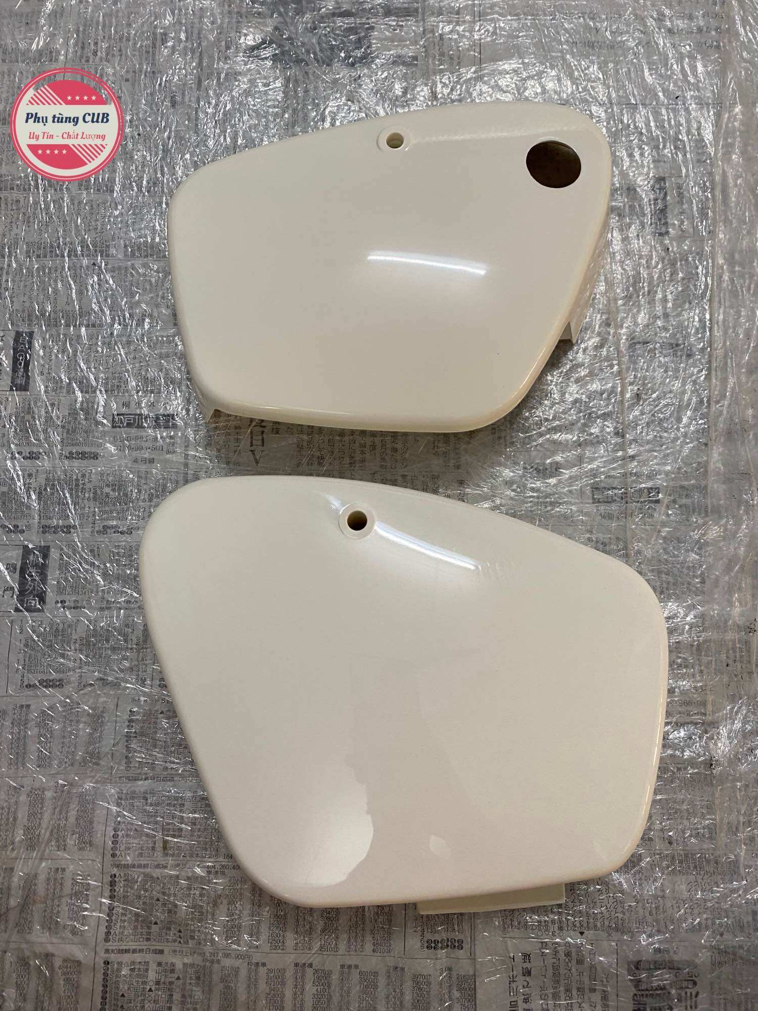Cốp xe cub 78 màu ngà hàng thái lan