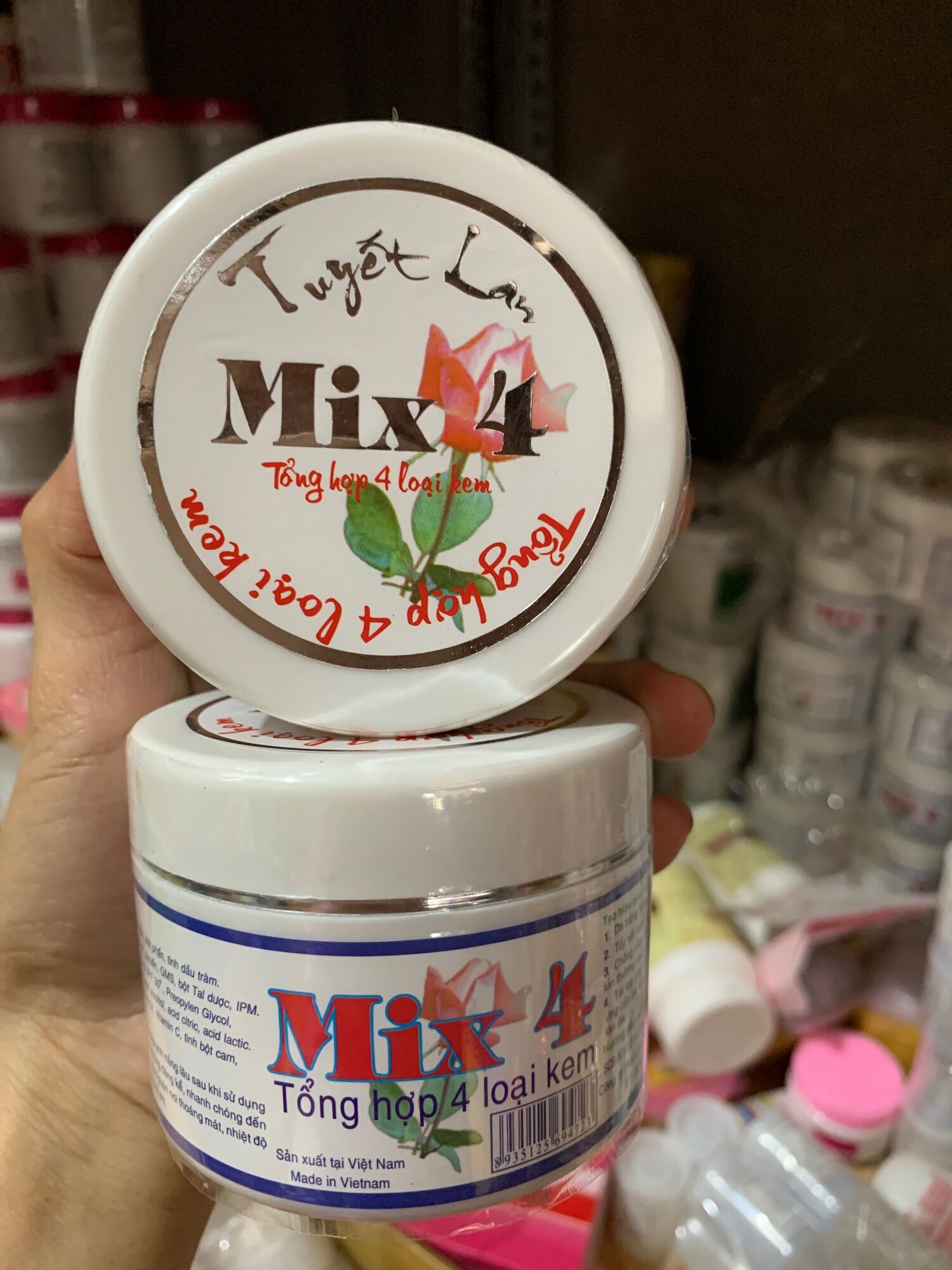 Kem mix4 tuyết lan loại1 60g