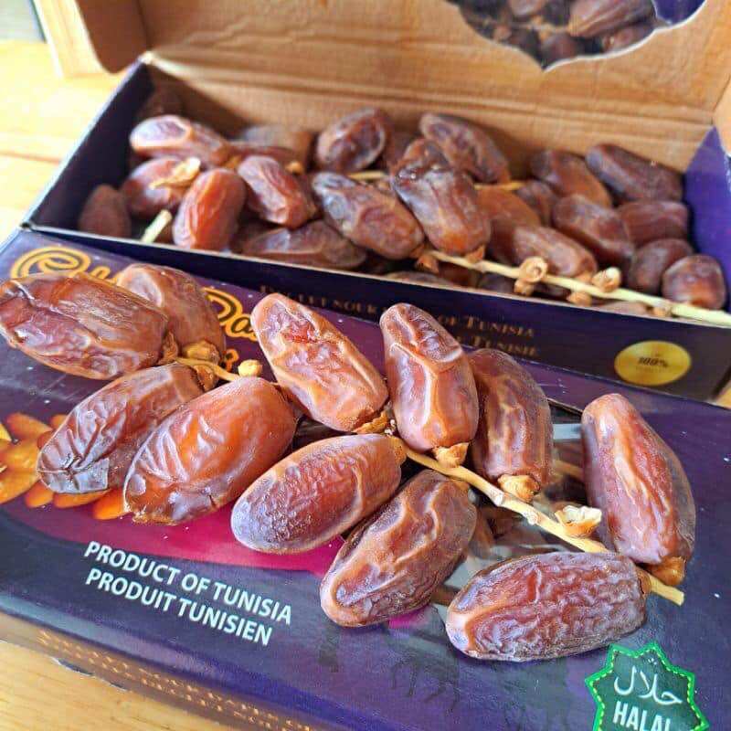 Chà là nguyên cành Tunisia 500g
