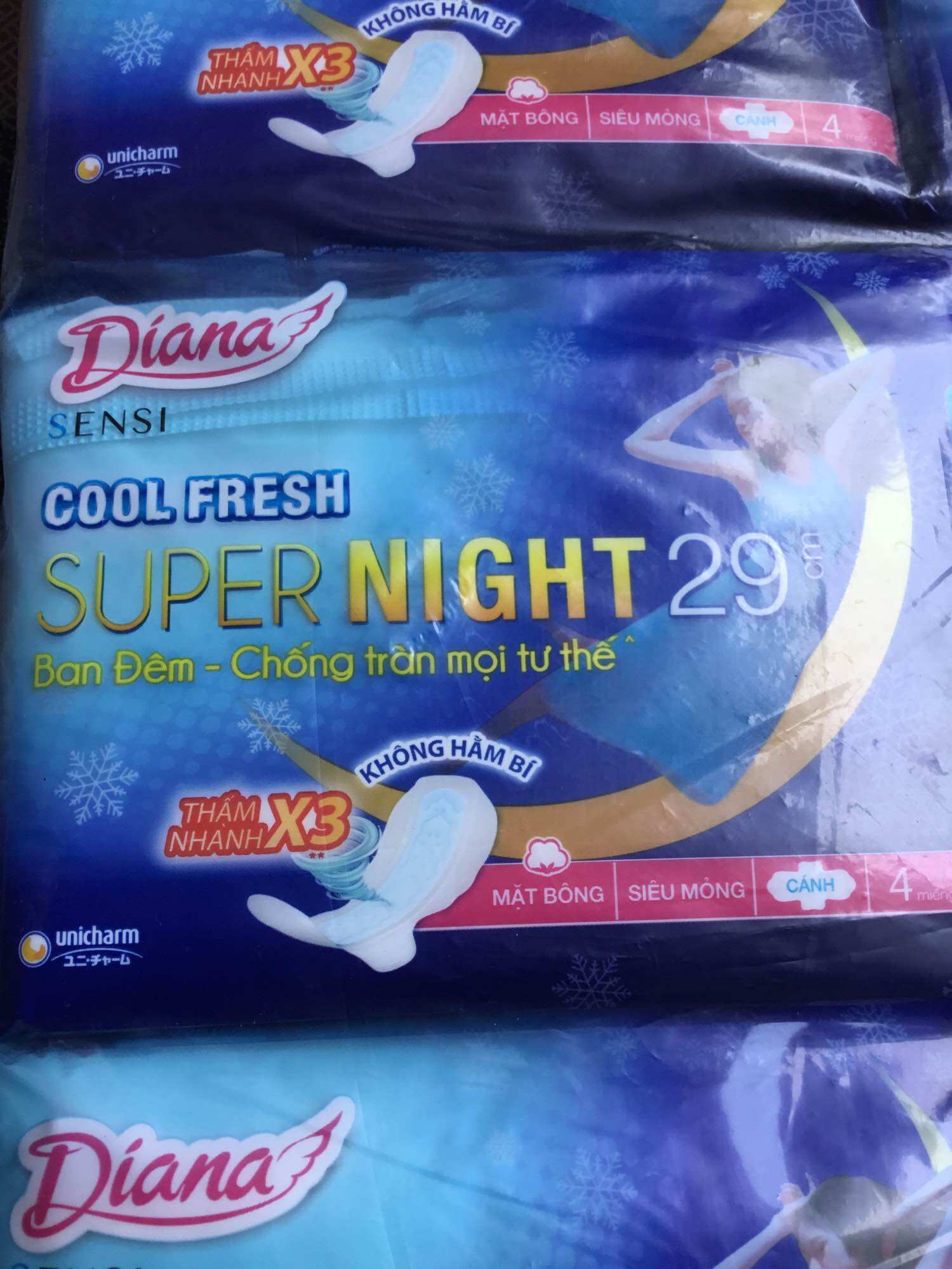 Combo 3 gói băng vệ sinh diana sensi cool fresh super night 29cm -diana sensi cool fresh ban đêm 29cm - hsd luôn mới