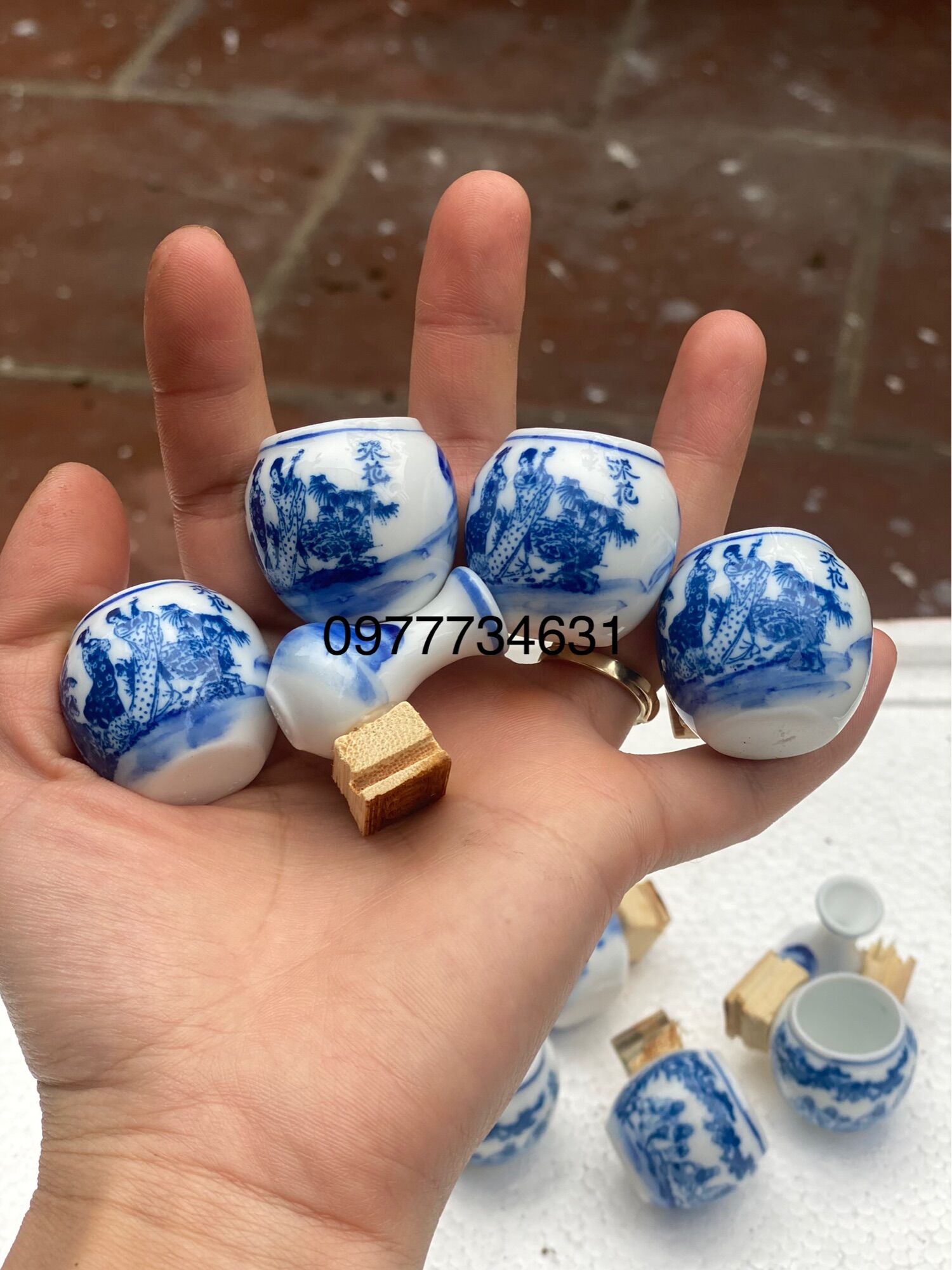 Bộ 5 chiếc cóng sứ tai tre đục triện phụ kiện lồng chim vành khuyên, ốc mít, hút mật giá rẻ
