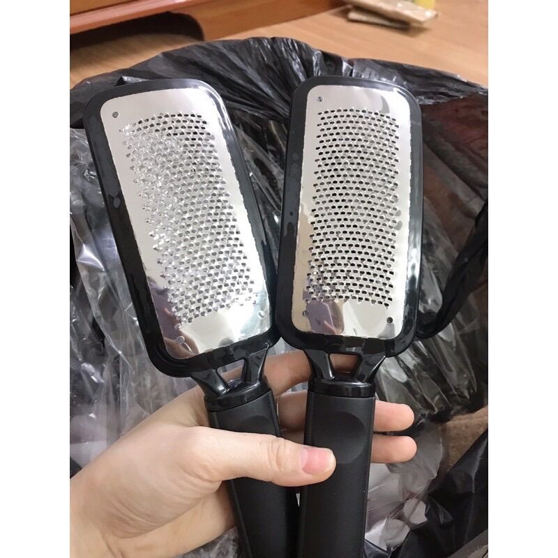 Cây chà gót nhựa cầm tay, dụng cụ chà gót chân