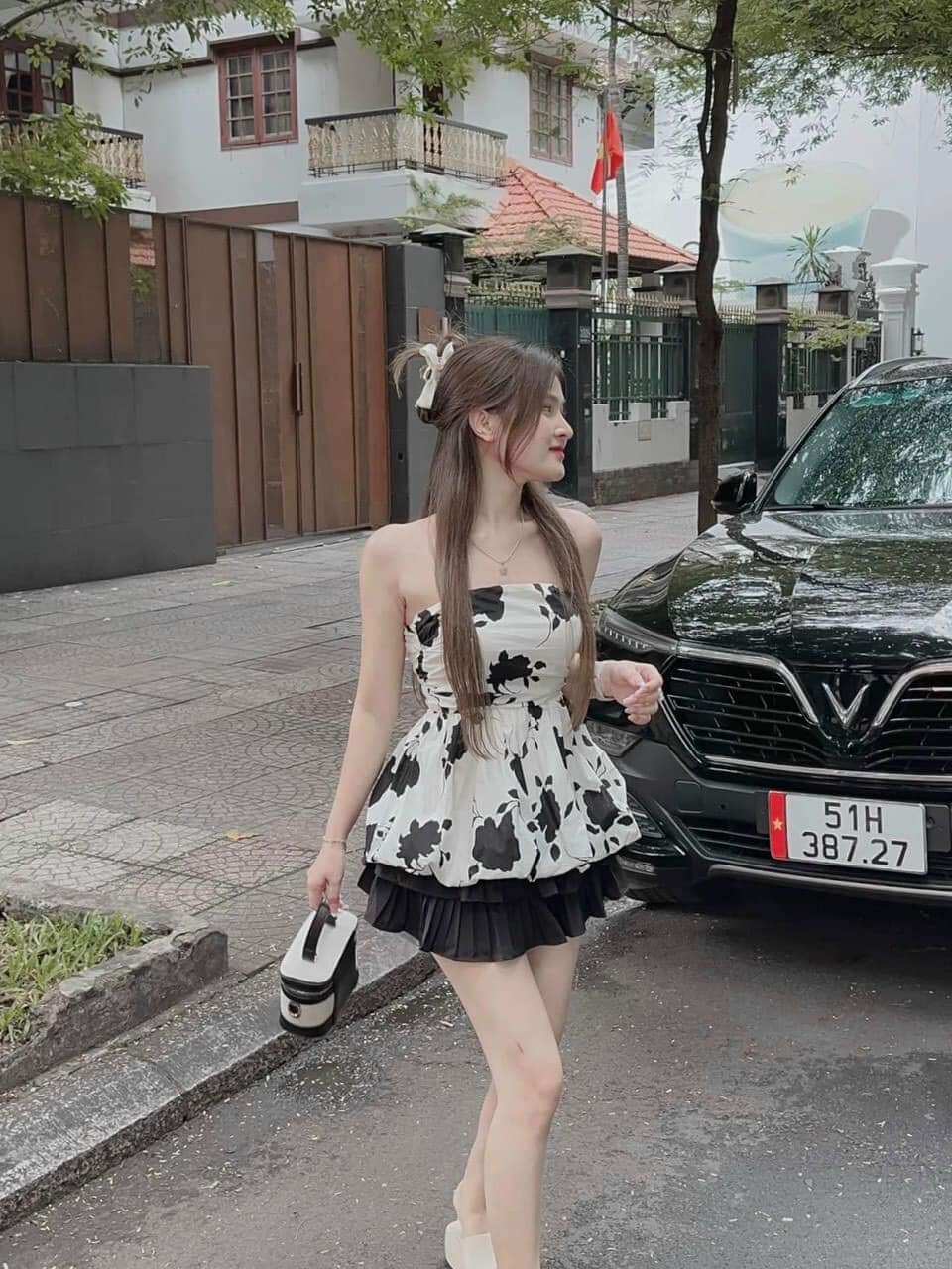 Áo Ống Hoa Cúp Ngực Xếp Ly Phối Bèo