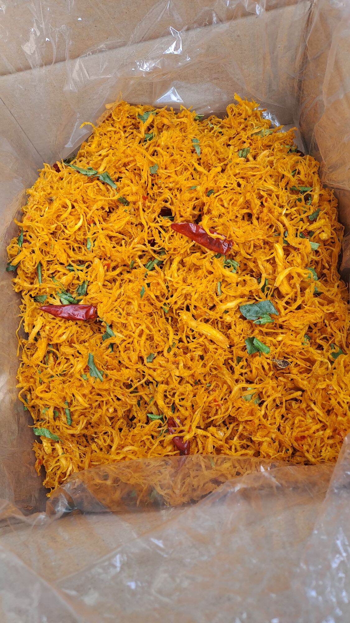 [1 Kg]  KHÔ GÀ VIP NGON MYNA ( tặng kèm bịch bánh tráng)