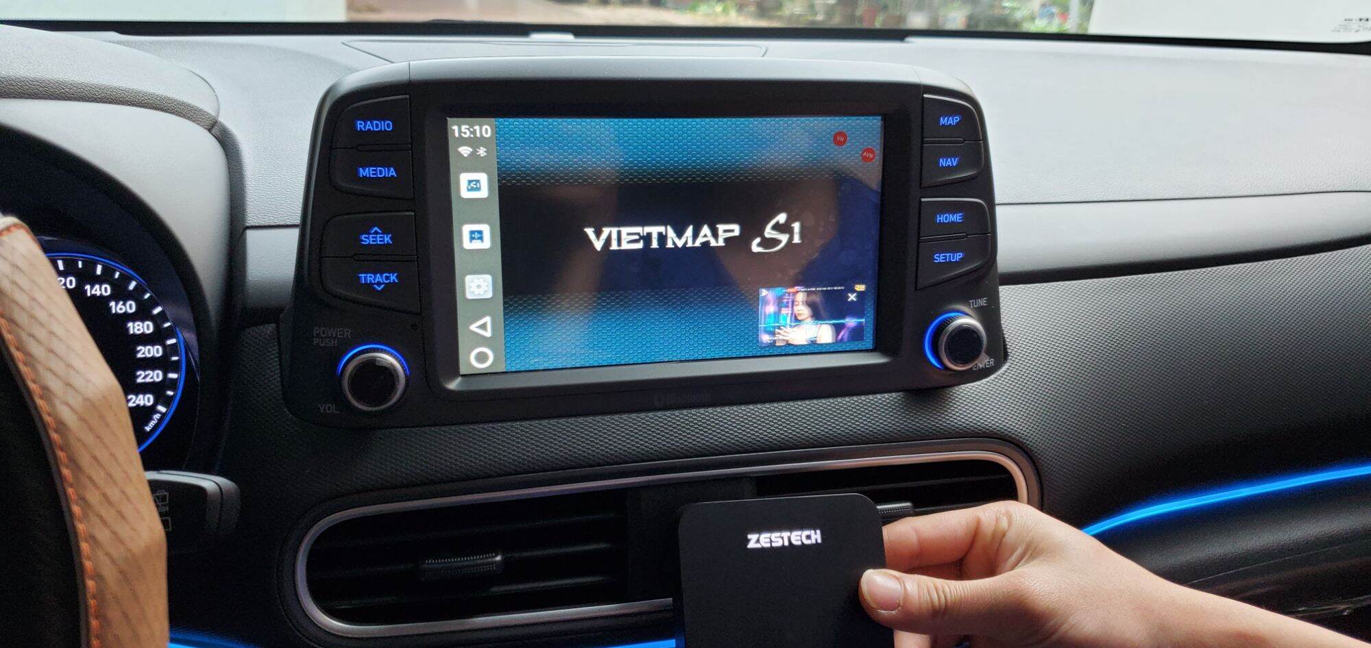 Carplay Android Box Zestech DX265 (Tặng Sim 4G, Vietmap bản quyền, Phần mềm giọng nói Kiki)