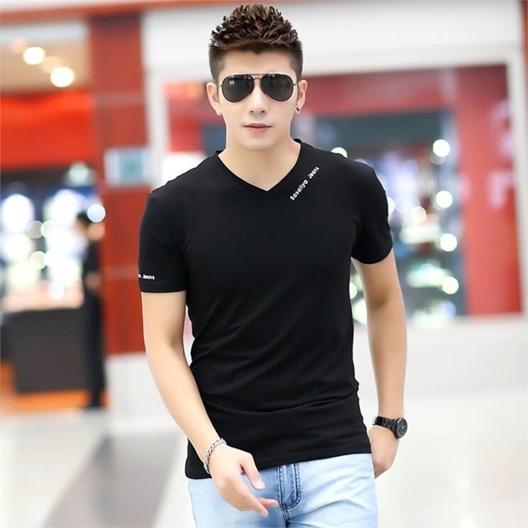Áo Phông Nam Tay Ngắn Áo Cổ Chữ V Tôn Dáng Trang Phục Nam Cổ Tim Cỡ Lớn Áo Phông Ngắn Mùa Hè Tay Lỡ Áo Phông Thường Ngày Phong Cách Hàn Quốc