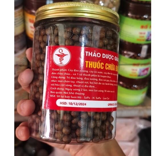 Phong Tê Thấp Thảo Dược Gia Truyền Dân Tộc Tây Bắc (Hộp 500gram)