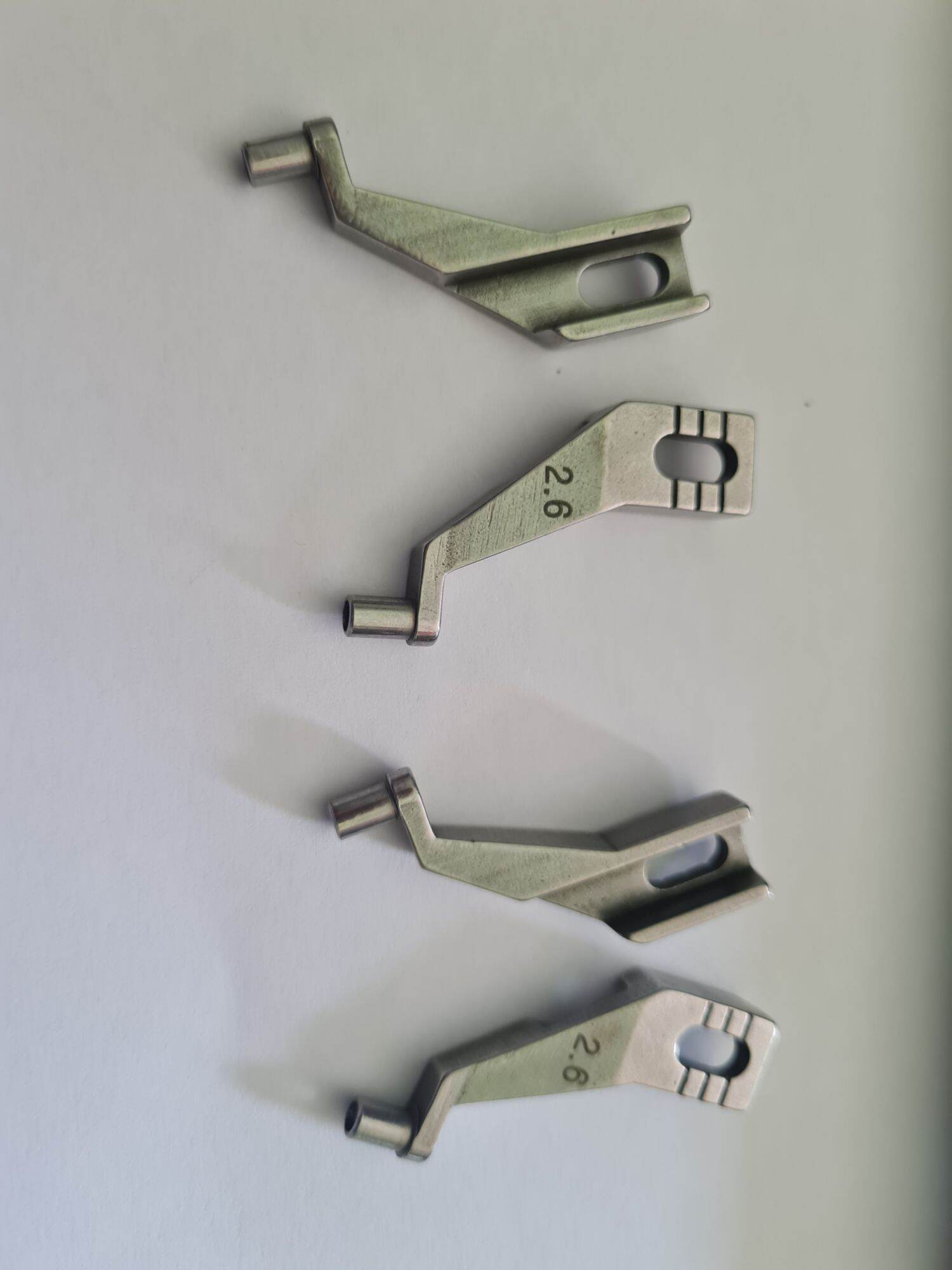 Chân Vịt Lập Trình 2.6mm Máy May Công Nghiệp