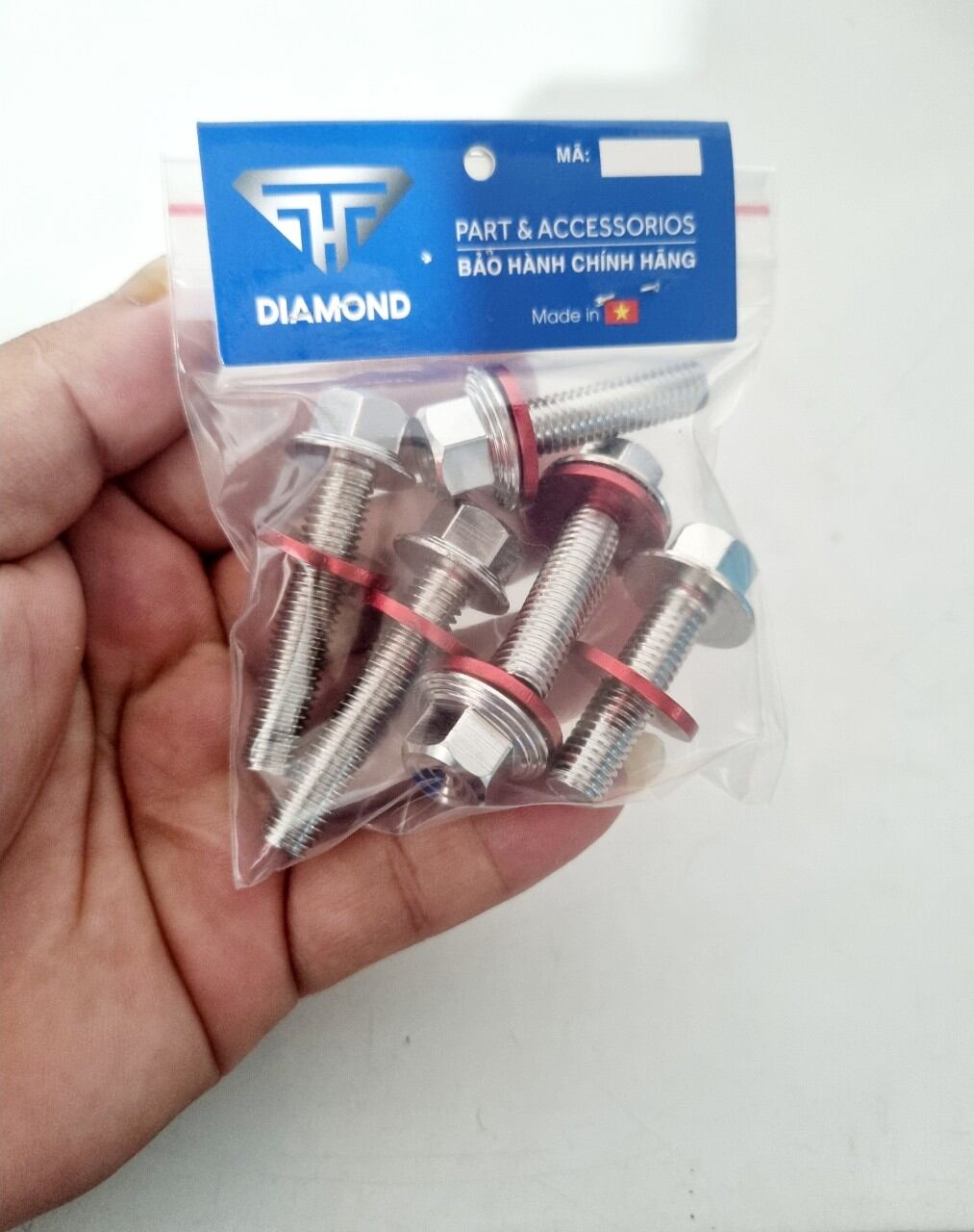 Ốc dàn đầu satria 16 con ốc thái