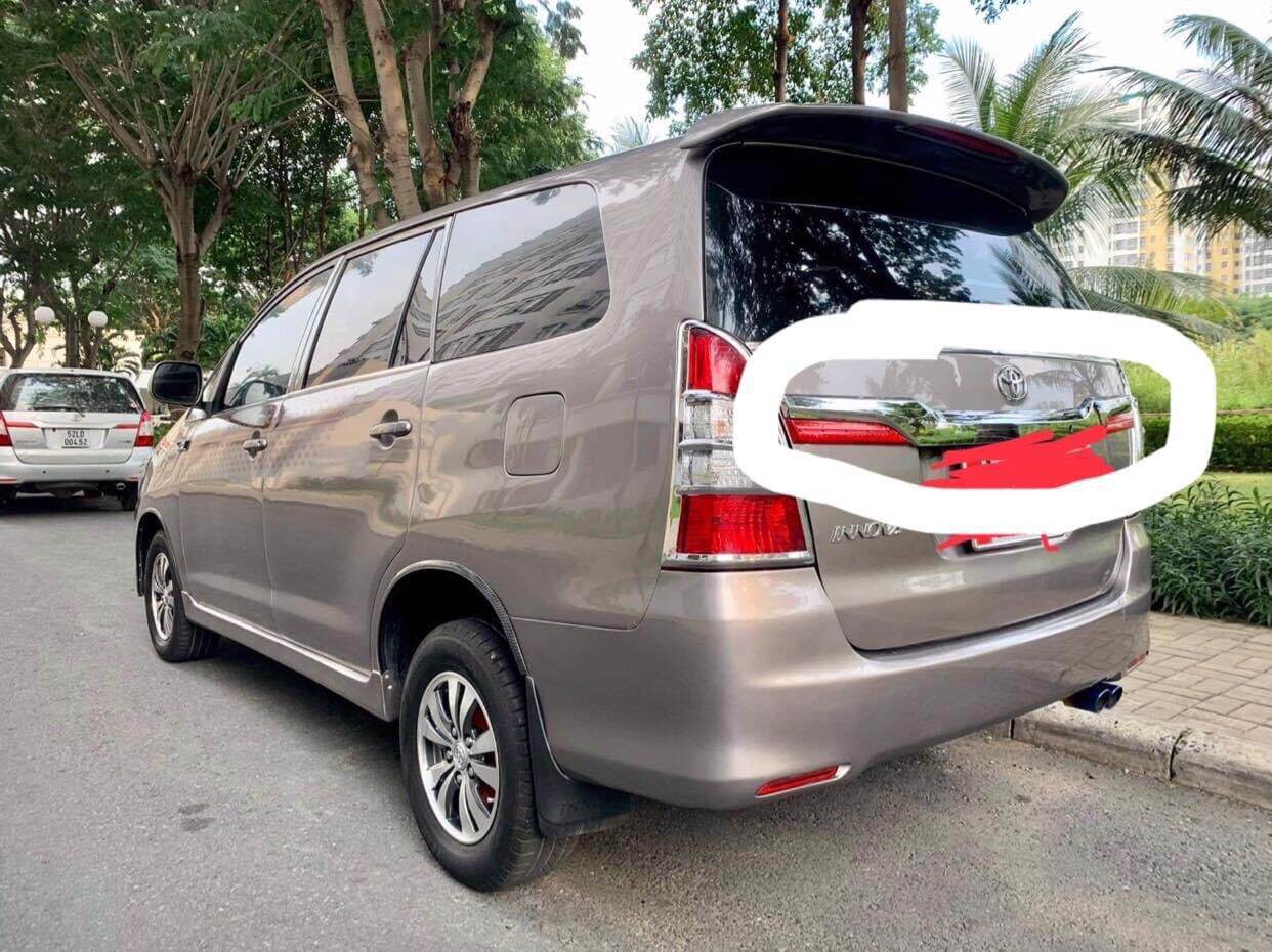 Nẹp cốp sau crom innova 2014 2015 2016