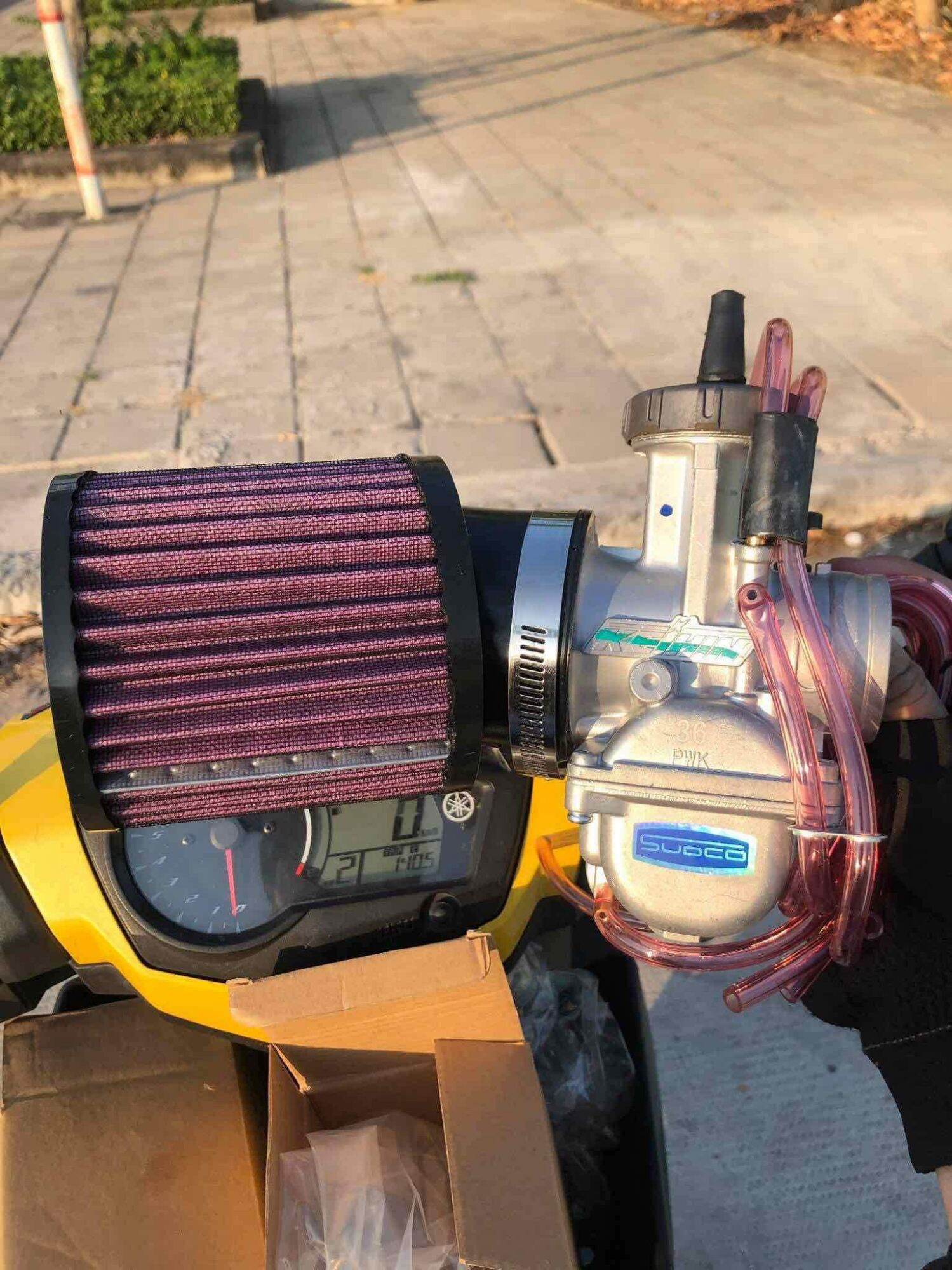 Pô e tăng tốc gắn Nắp Chao