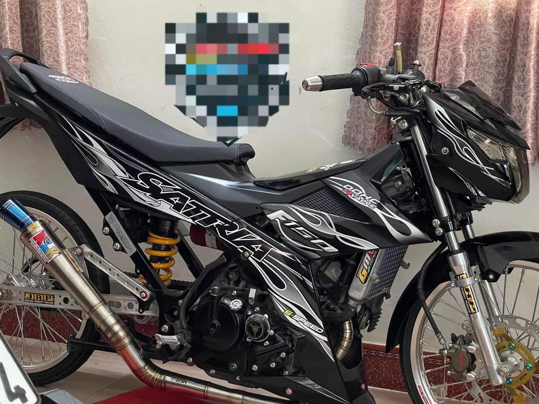 Tem rời satria đen tem lửa siêu đẹp