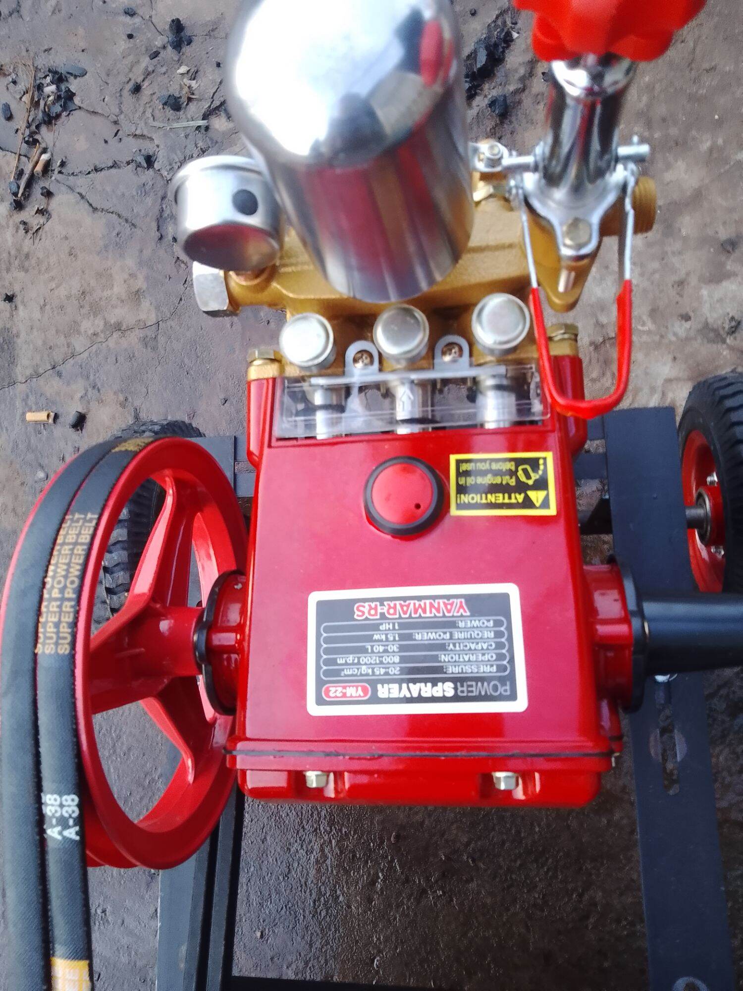 máy rửa xe Yanmar 1hp