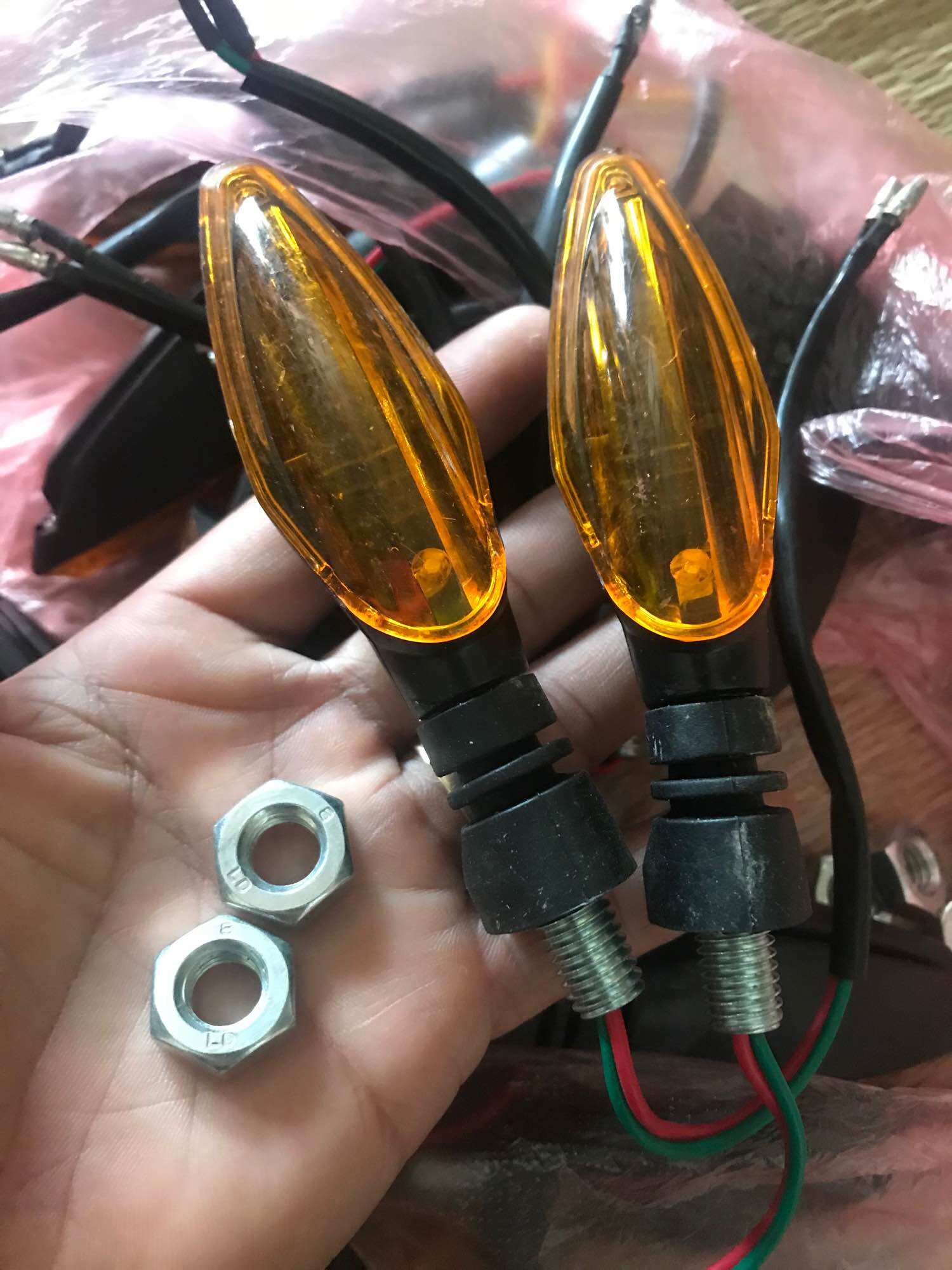 Xi nhan xe điện xmen 12v 1 đôi