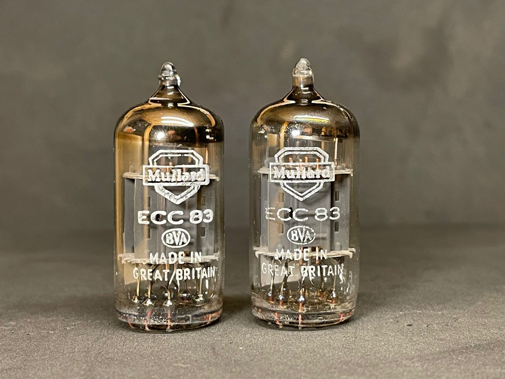 Ecc83 12ax7 Mullard made in england 2q