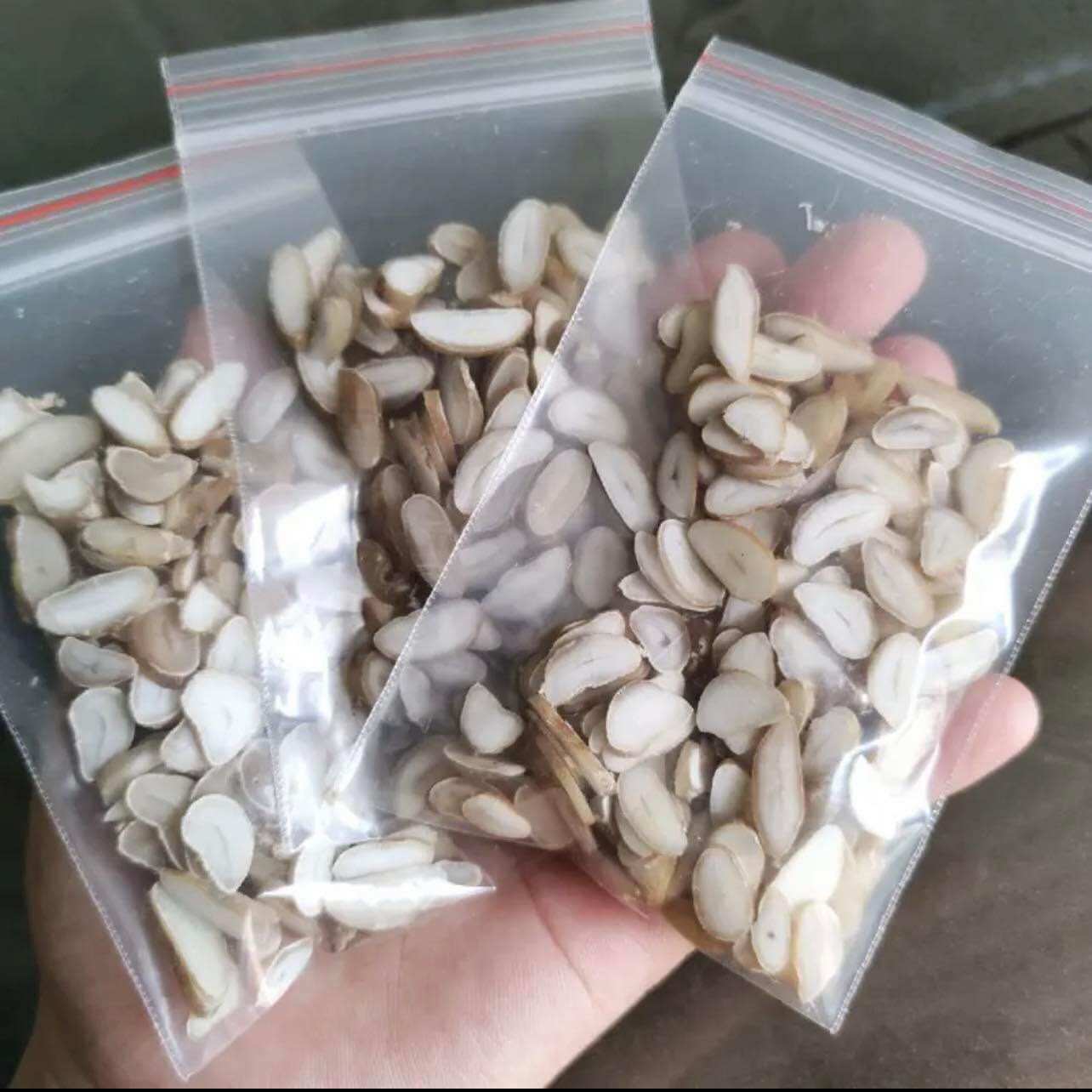 Hạt sang hạt sành mua 2 tặng 1