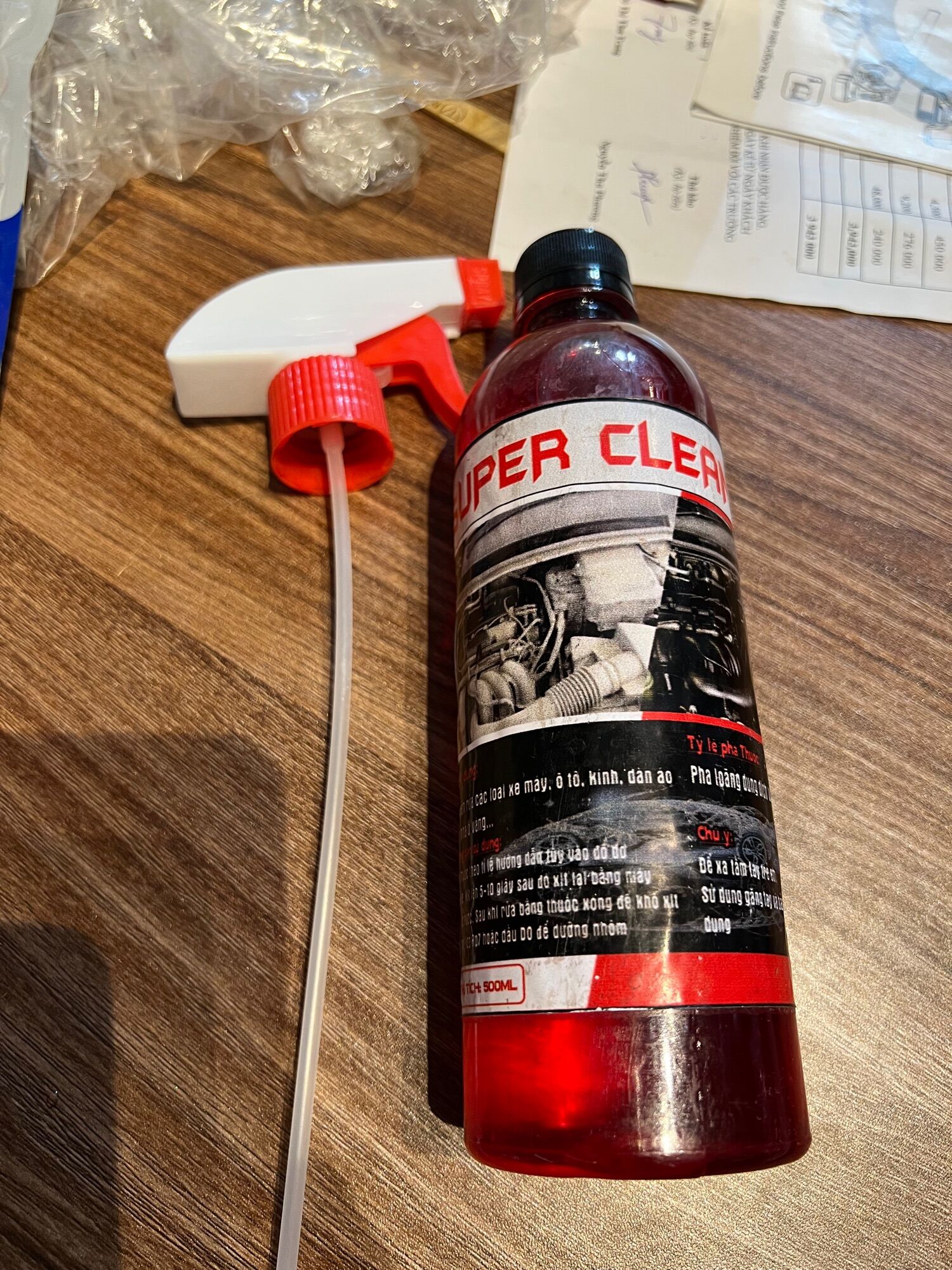 Dung dịch tẩy rửa lốc máy cực mạnh - nước tẩy rửa xe máy đầu bò, bình xăng con tẩy trắng đa năng super clean