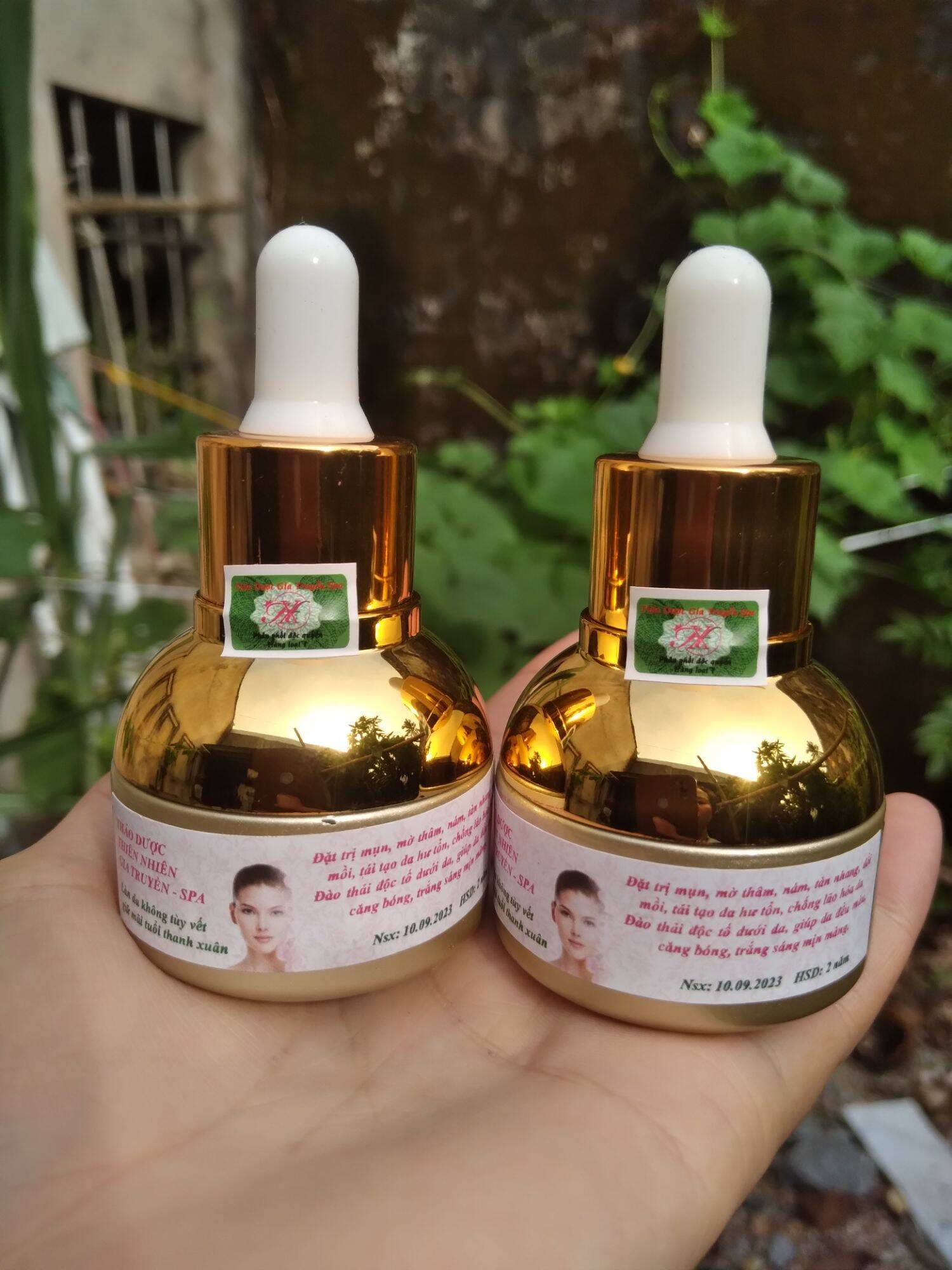 2 CHAI TÁI TẠO VIP MỤN THÂM NÁM