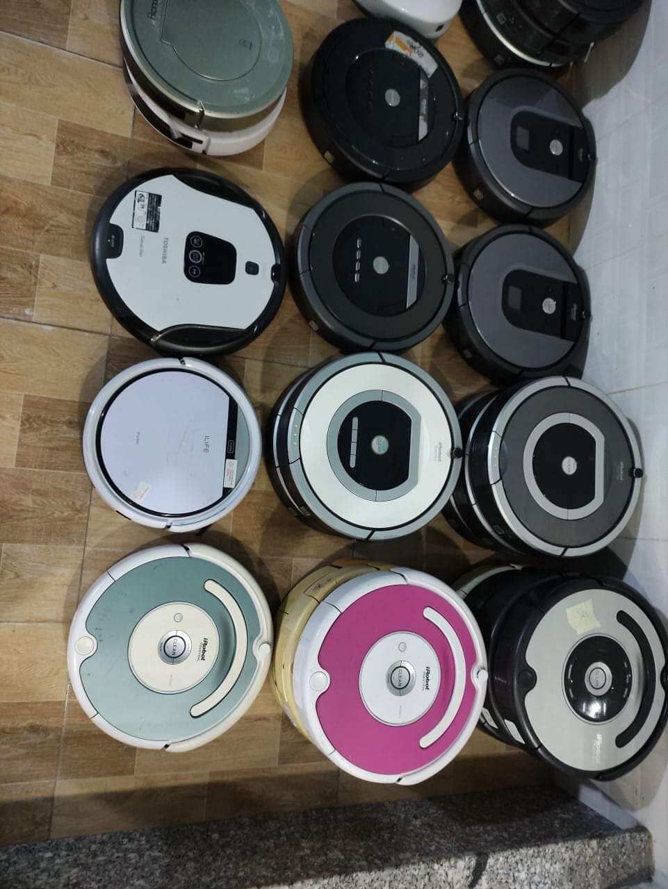 Irobot 5,6 tách dock giao ngẫu nhiên