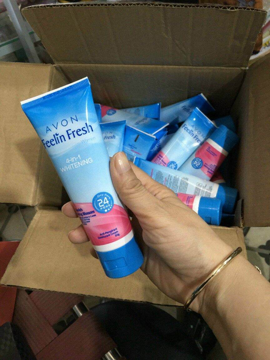 kem tẩy thâm nách Avon thái lan