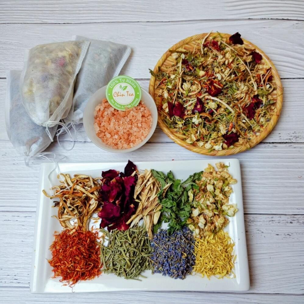 MUỐI HỒNG THẢO DƯỢC NGÂM CHÂN