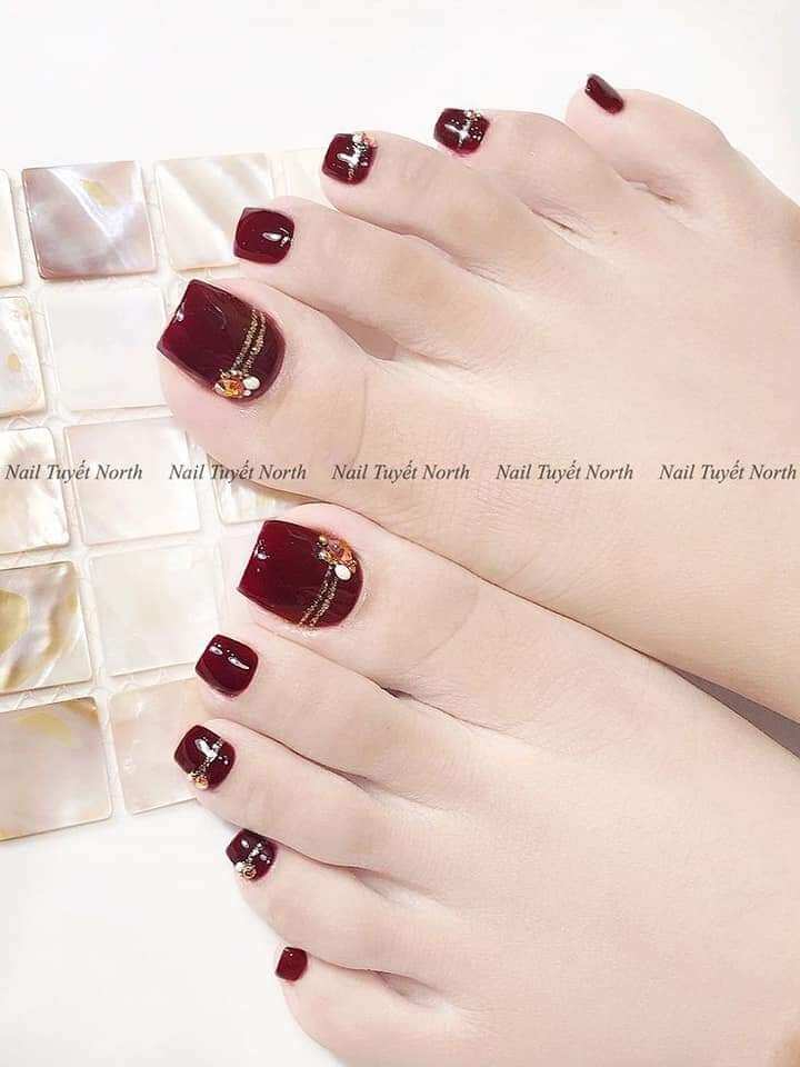 Nailbox Bộ 24 móng úp chân giá rẻ/ Móng chân giả thiết kế màu đỏ đô phối  phụ kiện charm nail | Lazada.vn