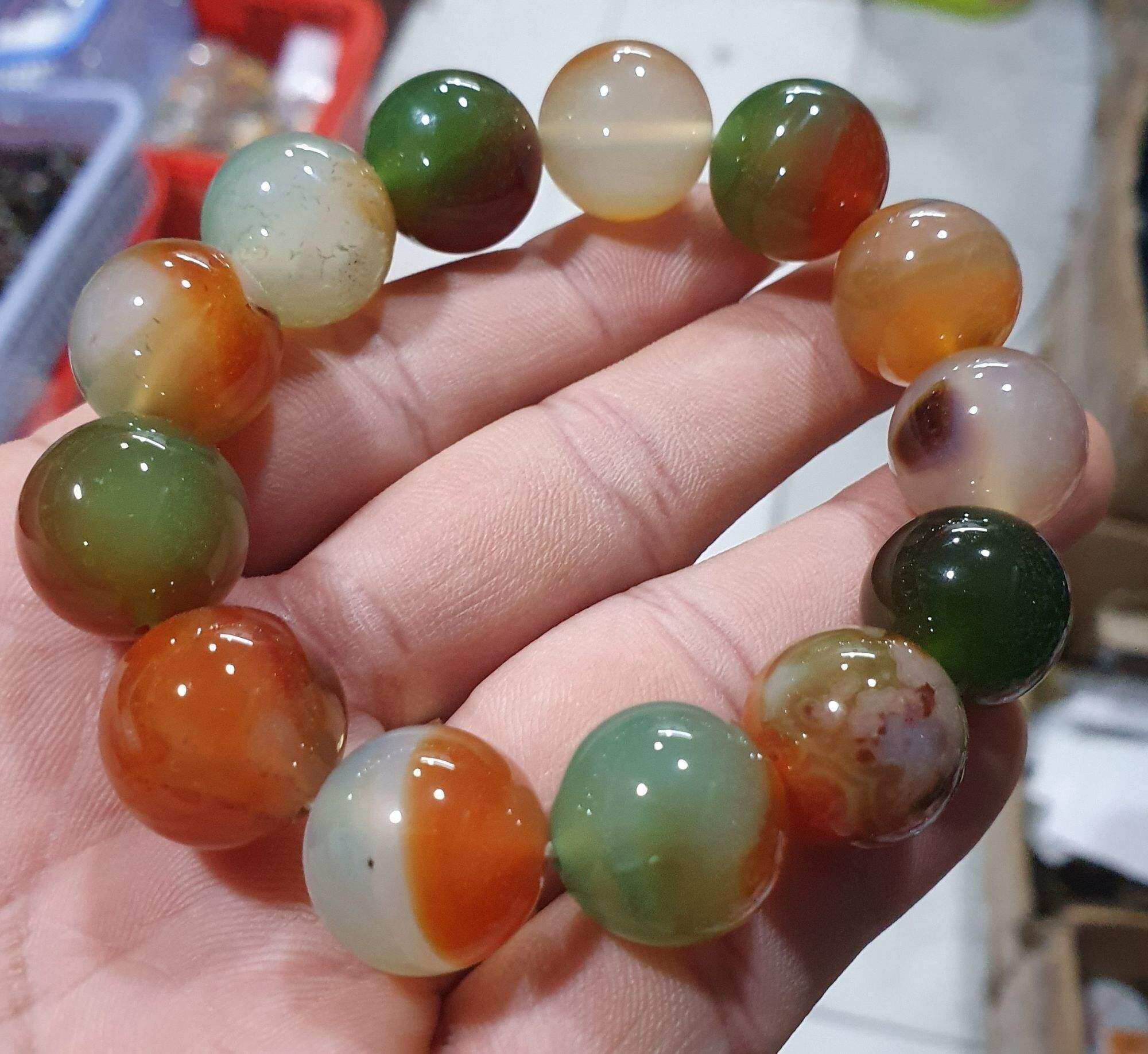 Vòng tay đá Mã não tứ quý