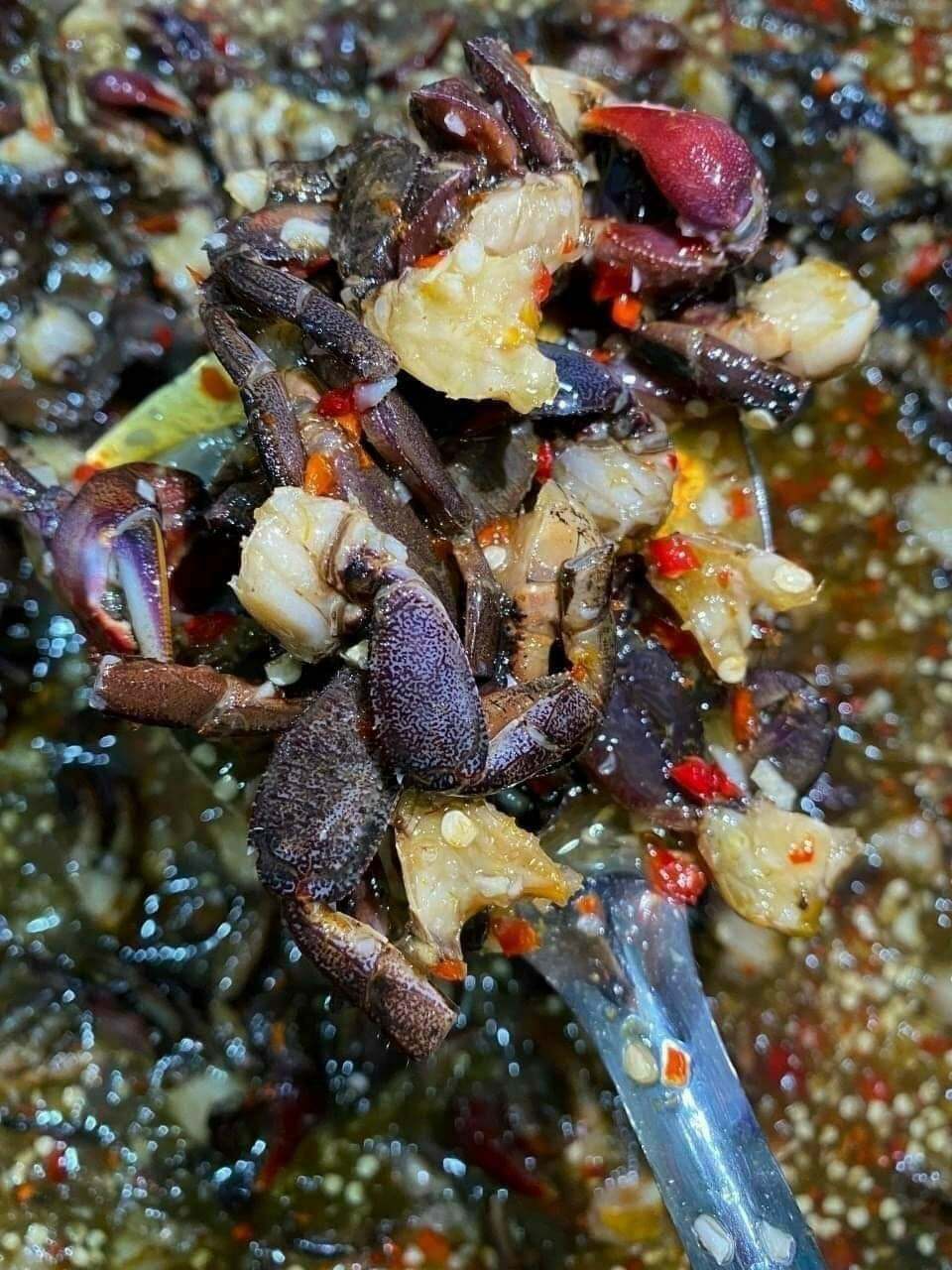 Mắm Ba Khía trộn sẵn nhà làm hủ 700gr - con to chắc thịt.