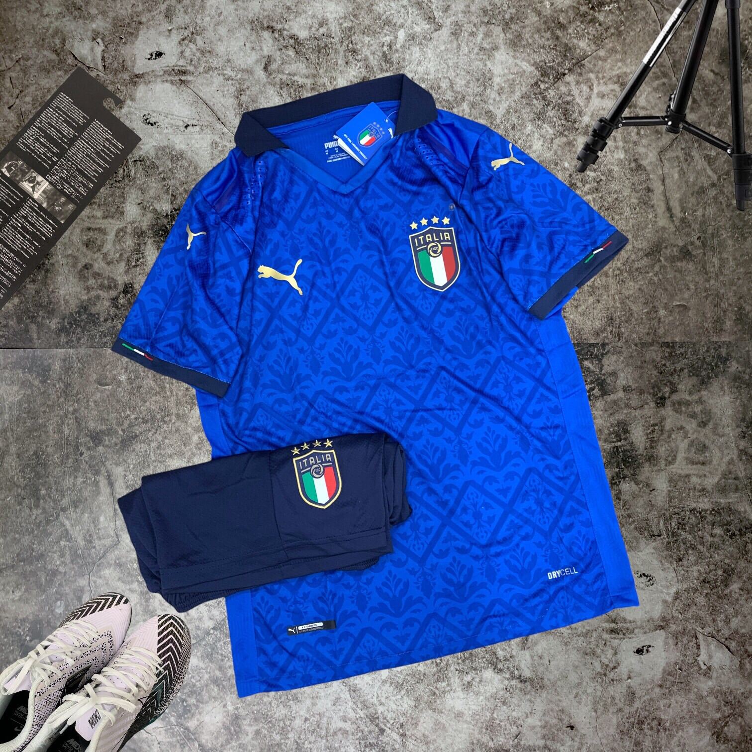 Bộ quần áo bóng đá ĐT Italia hàng cao cấp quần tím new2022